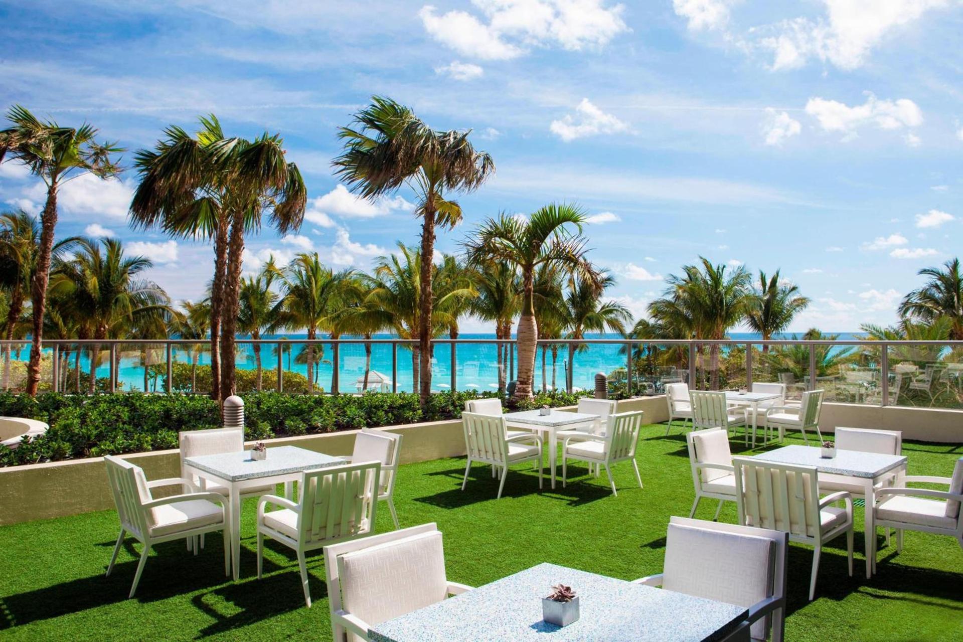 The St. Regis Bal Harbour Resort photo 71