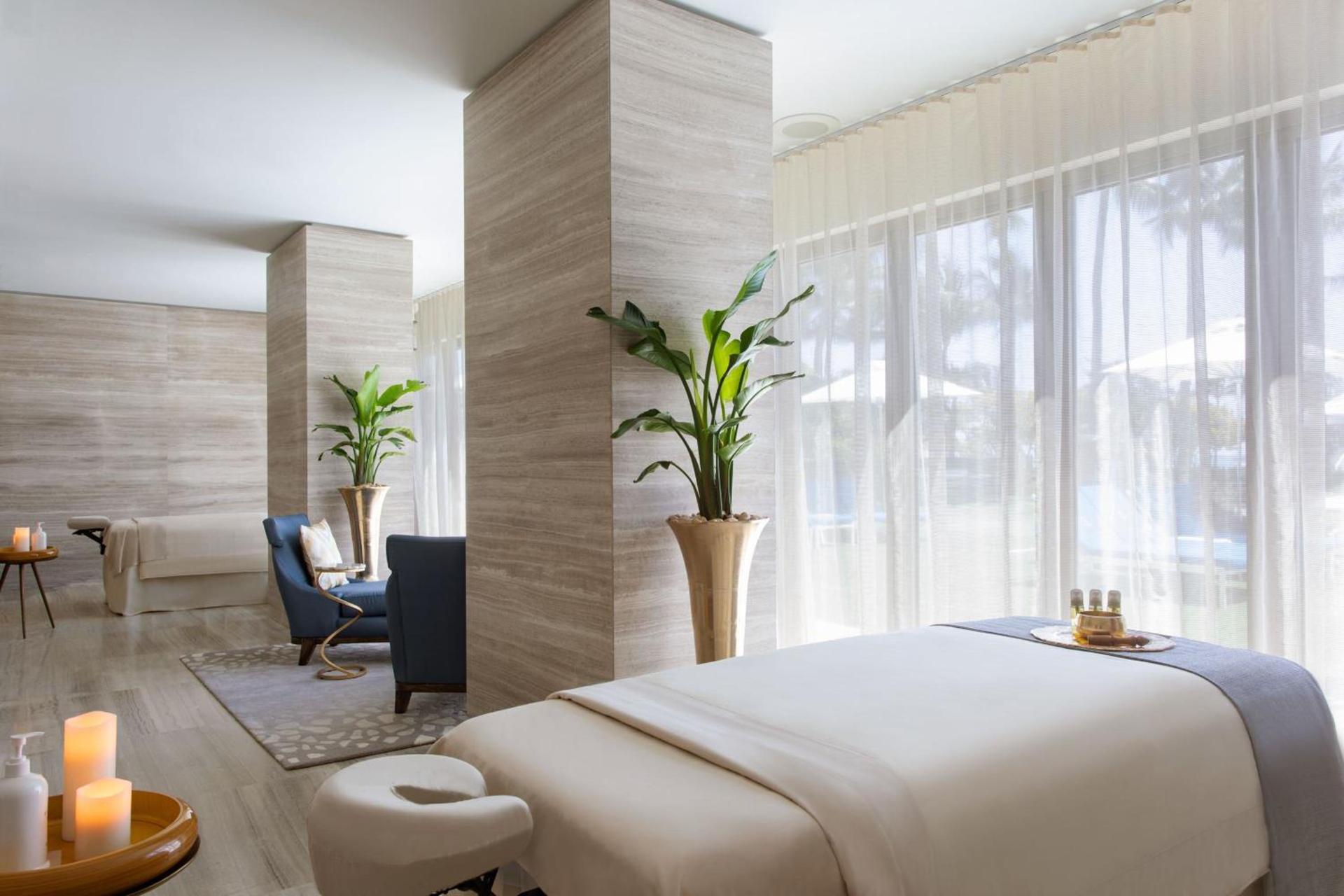 The St. Regis Bal Harbour Resort photo 96