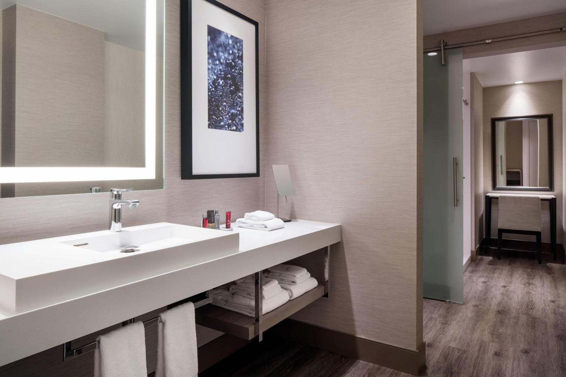 Seattle Marriott Bellevue photo 43