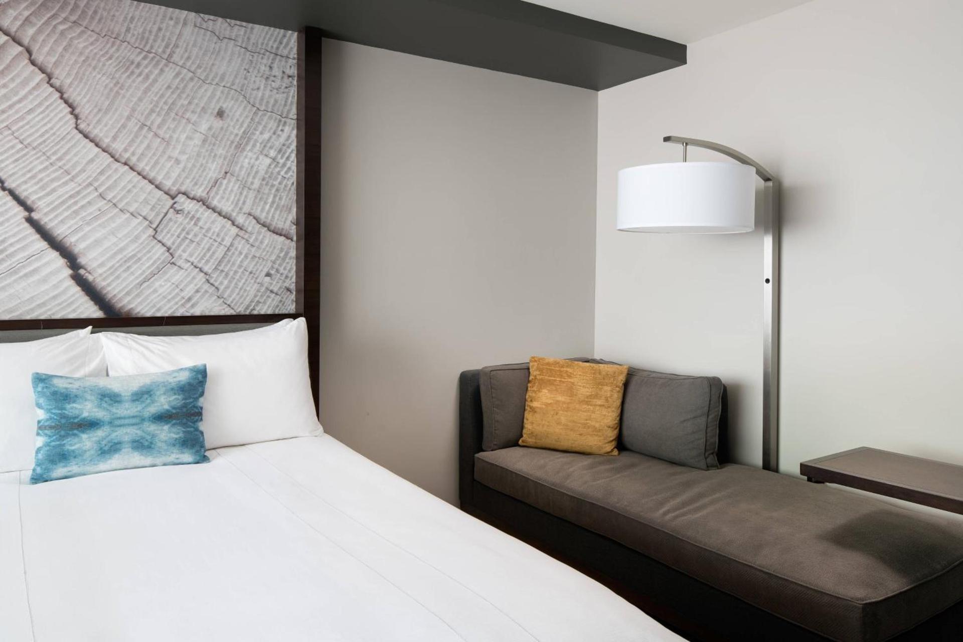 Morgantown Marriott at Waterfront Place photo 8