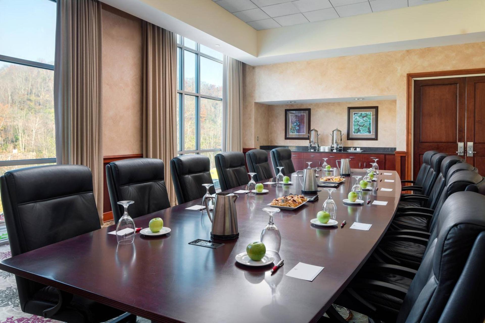 Morgantown Marriott at Waterfront Place photo 65