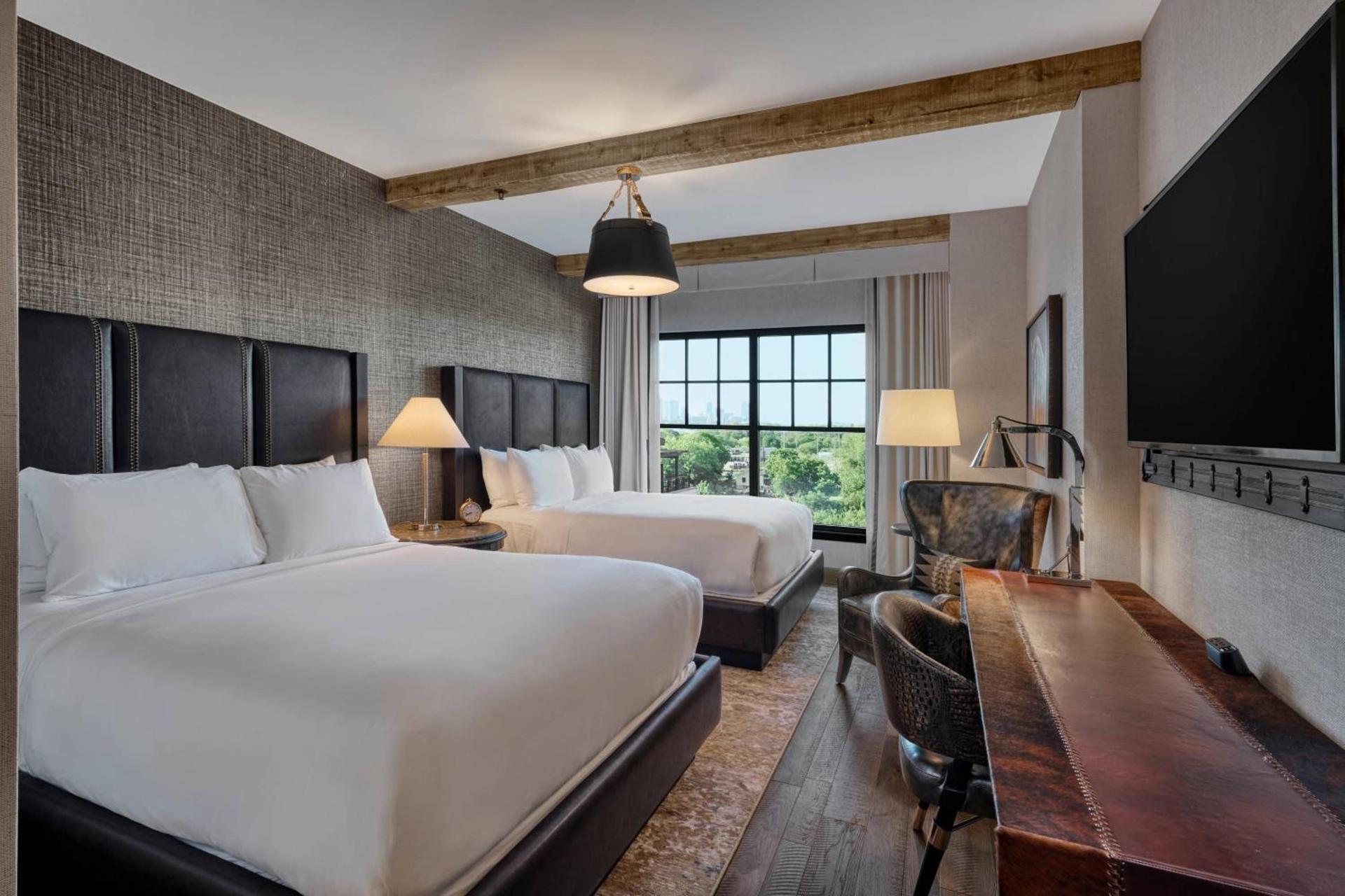 Hotel Drover, Autograph Collection photo 20