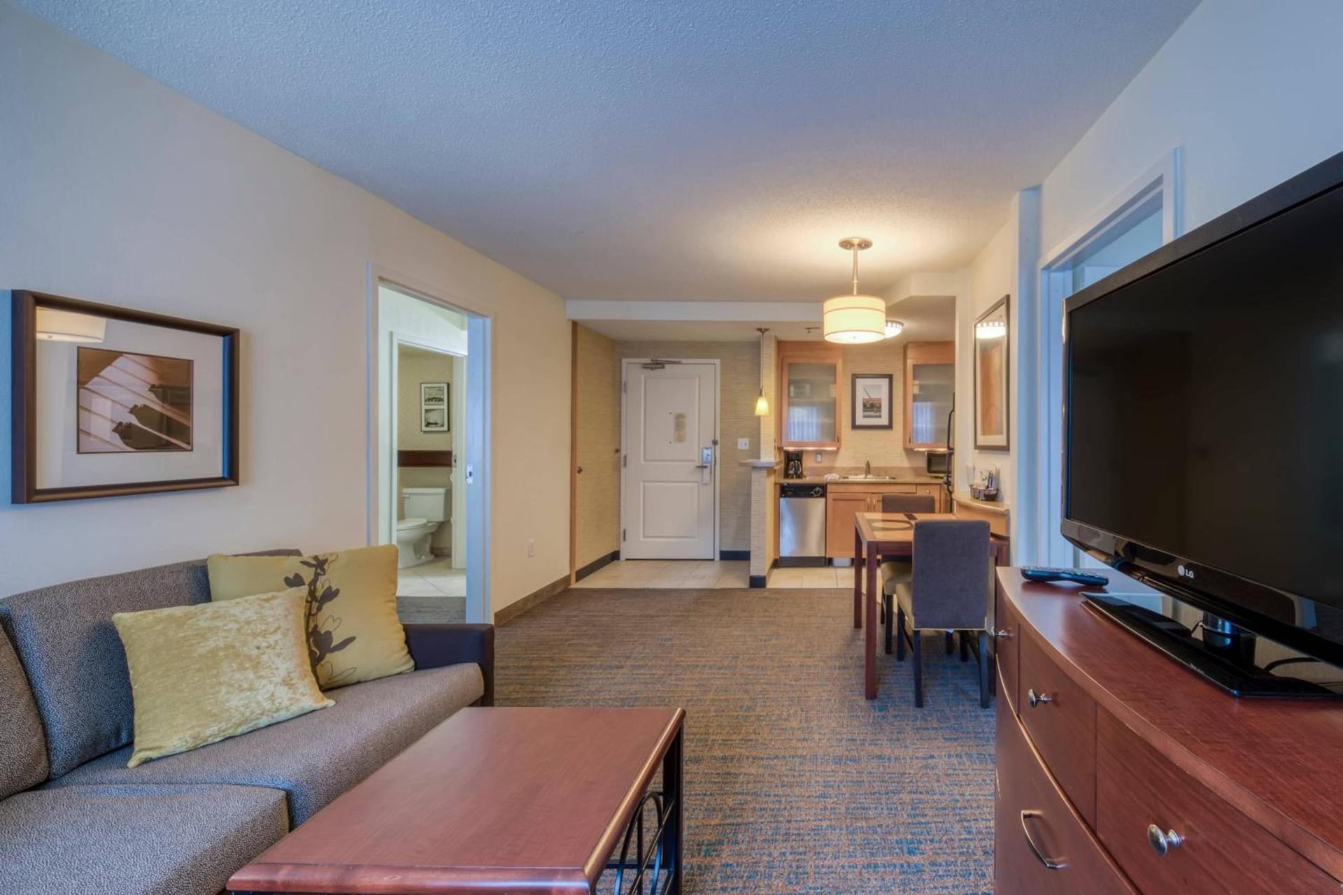Residence Inn by Marriott Chapel Hill photo 9