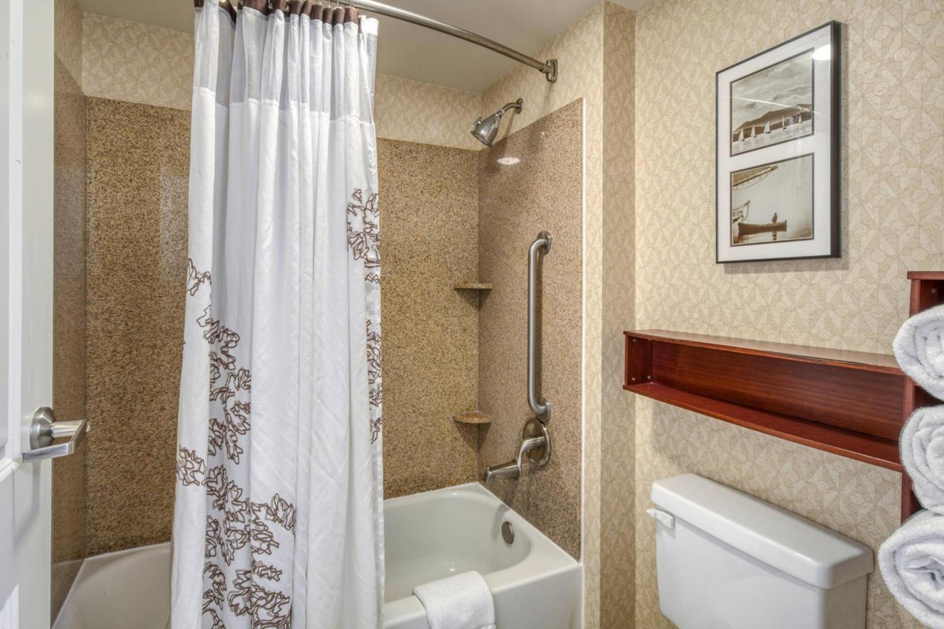 Residence Inn by Marriott Chapel Hill photo 20