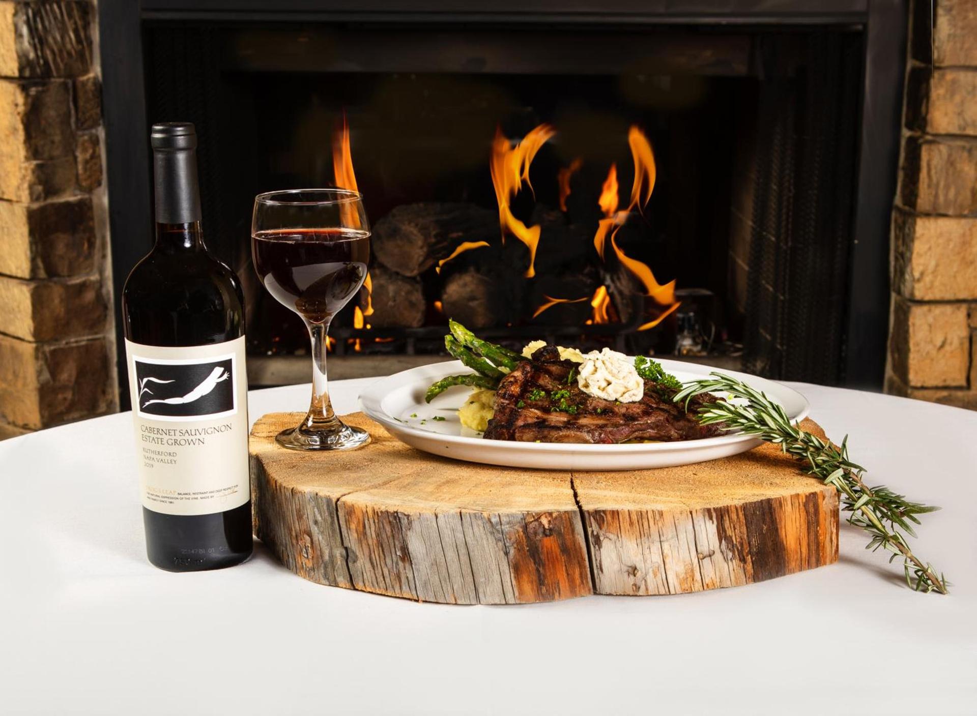 Flying Saddle Resort and Steak House photo 42