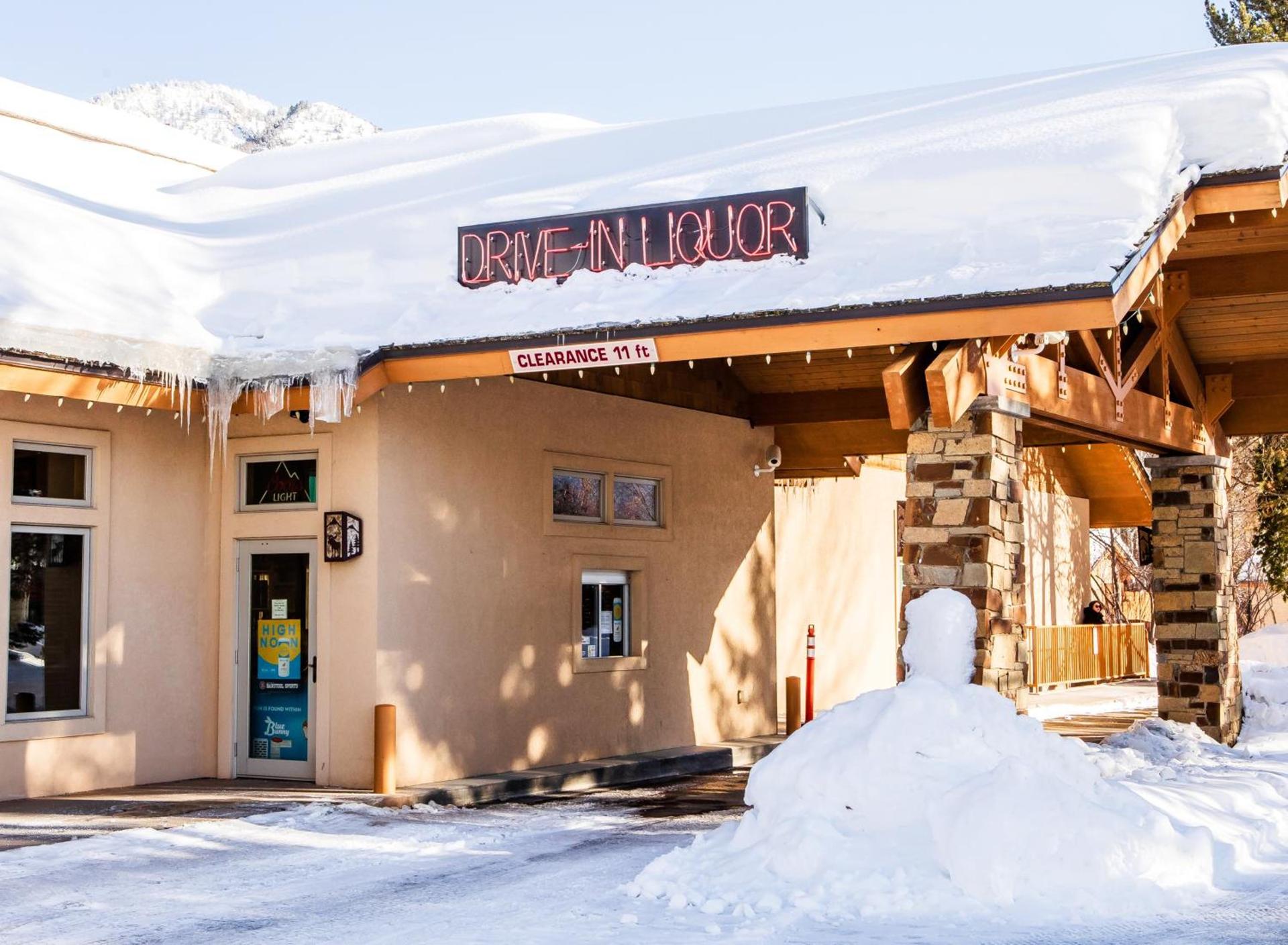 Flying Saddle Resort and Steak House photo 44