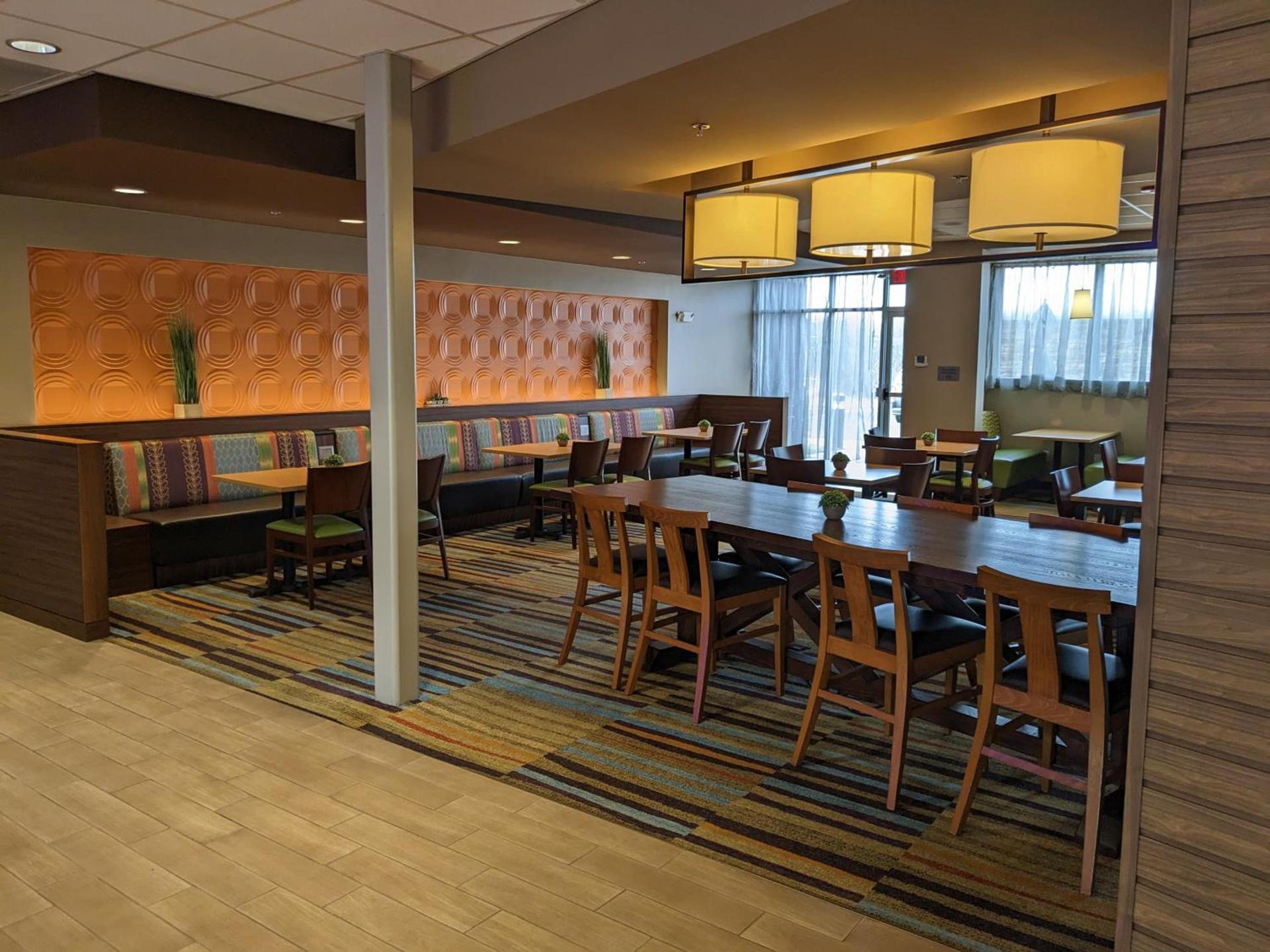 Fairfield Inn & Suites by Marriott Poplar Bluff photo 9