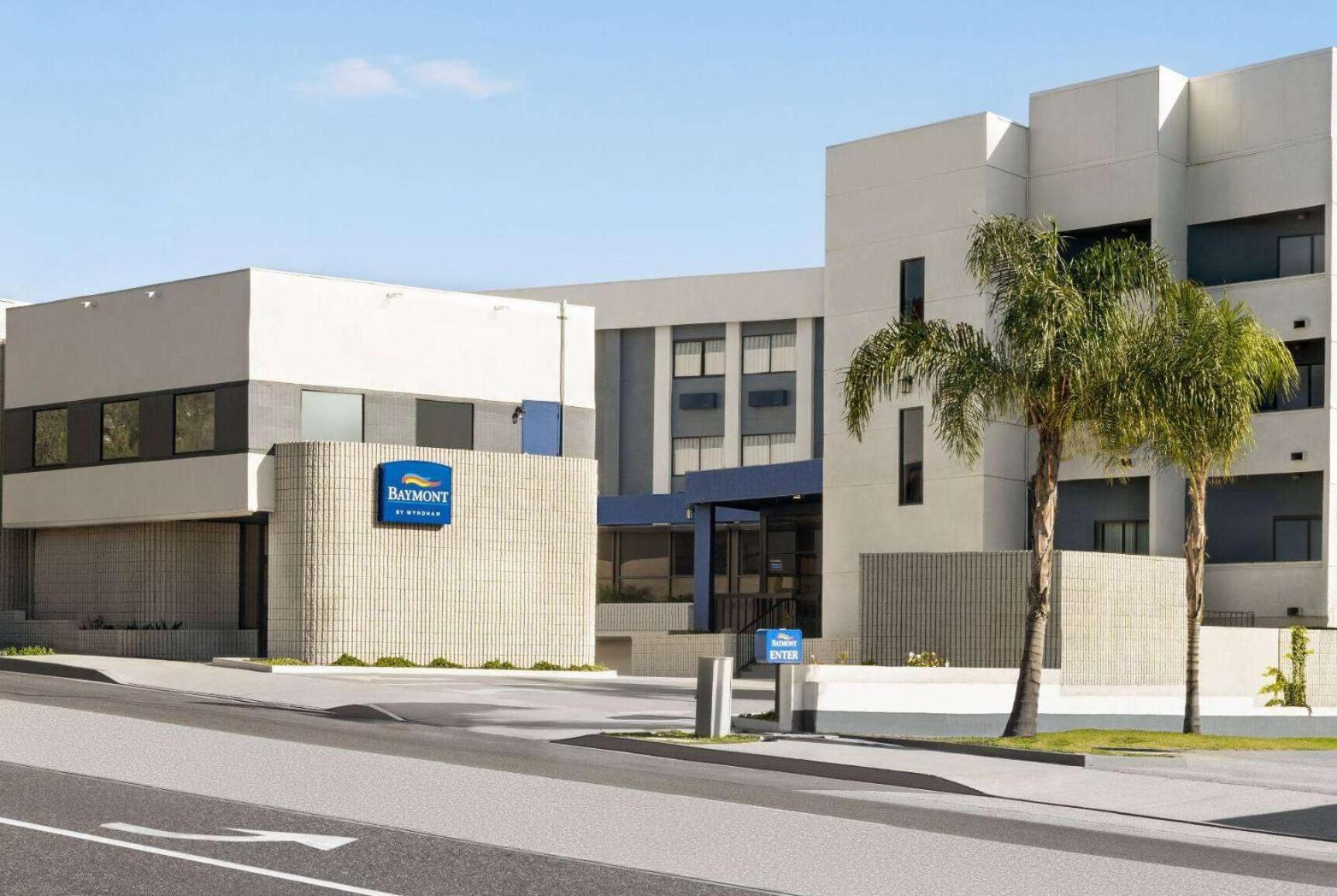 Baymont by Wyndham Monterey Park photo 4