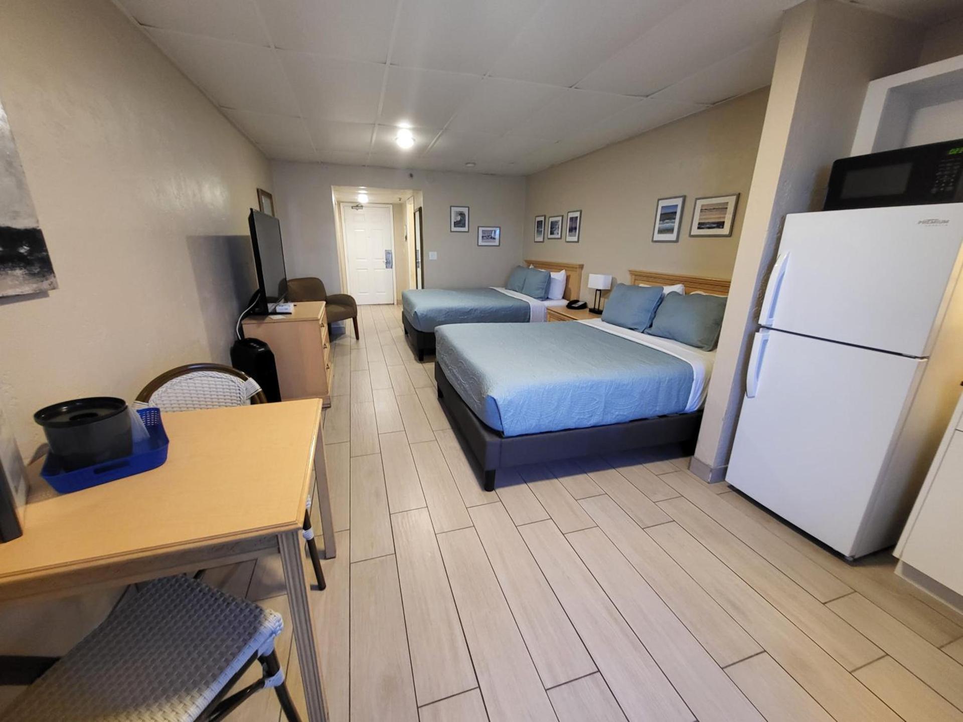 Beachside Hotel photo 41