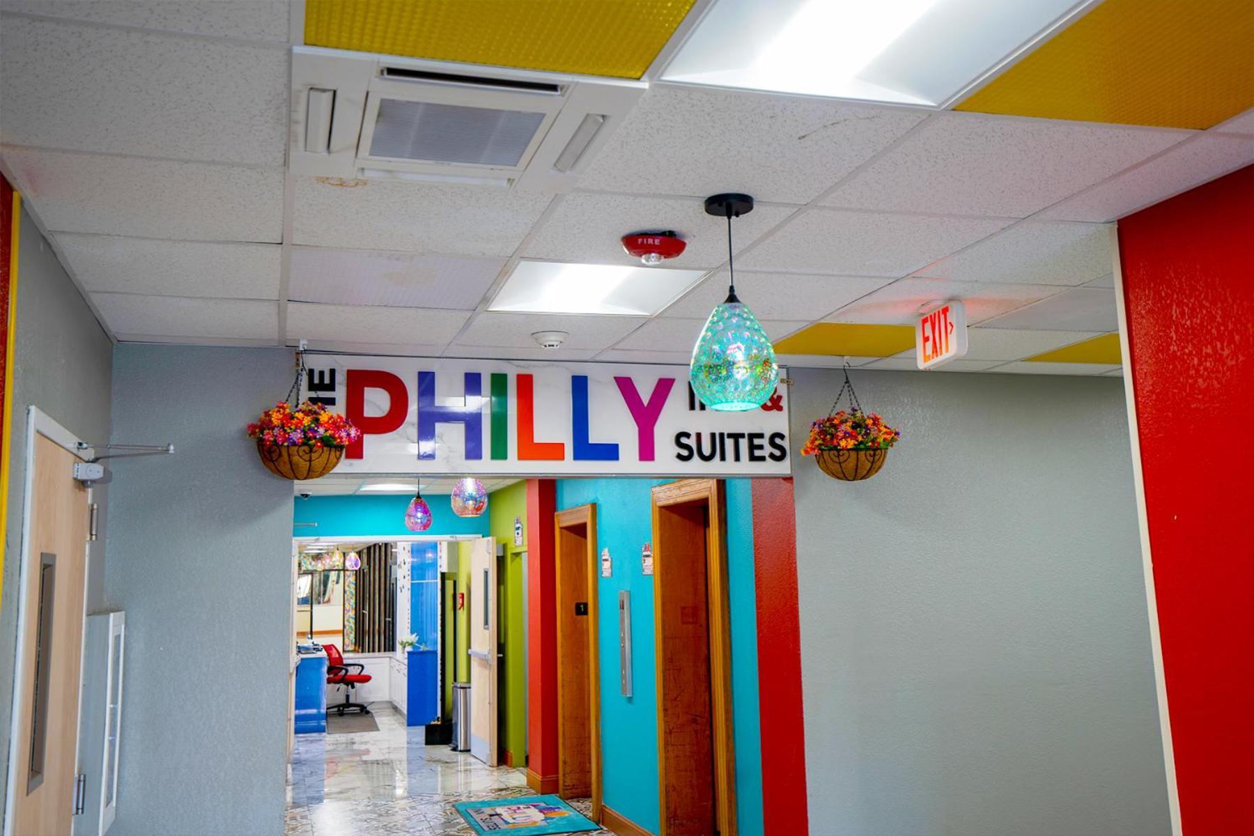 Philly Inn & Suites photo 38
