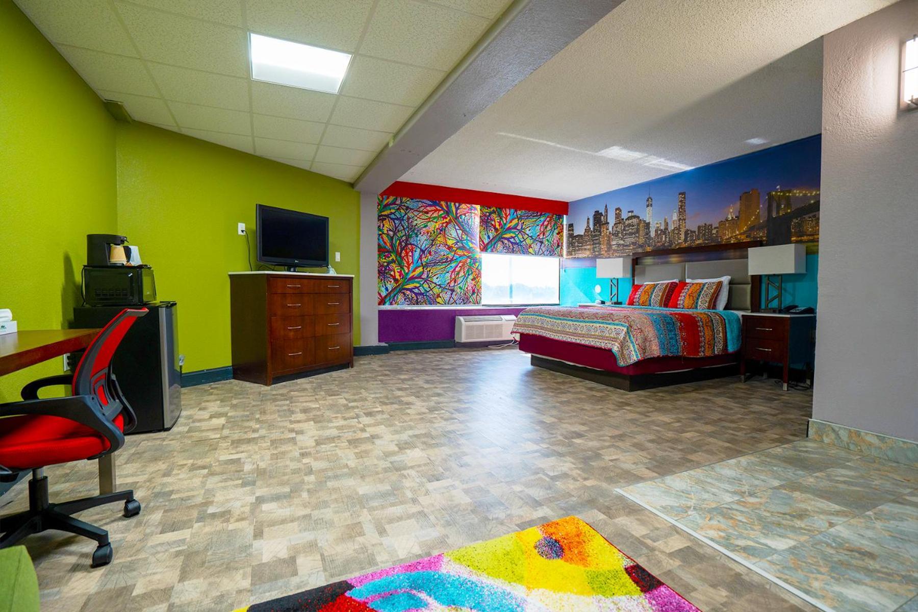 Philly Inn & Suites photo 82