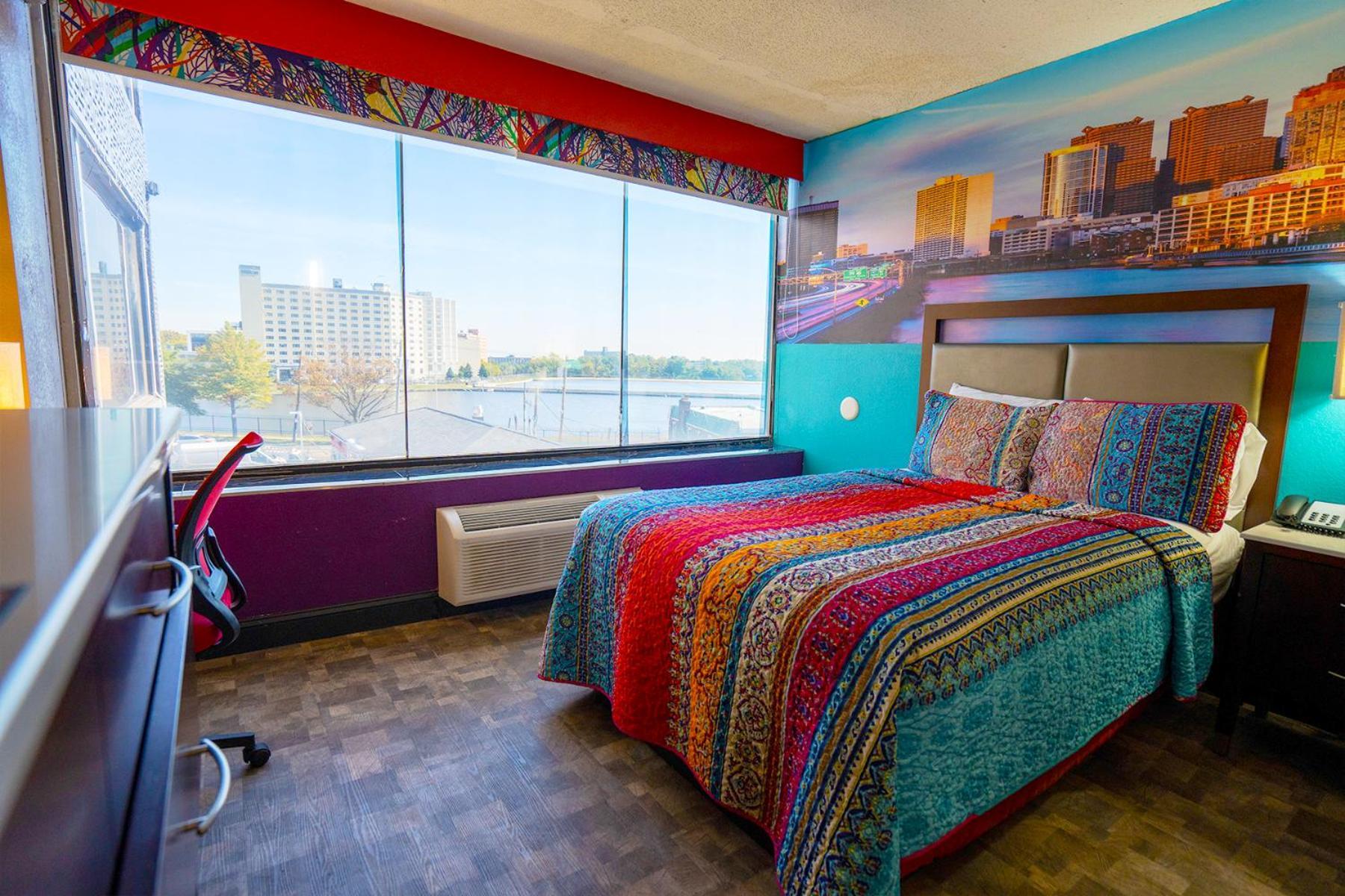 Philly Inn & Suites photo 90