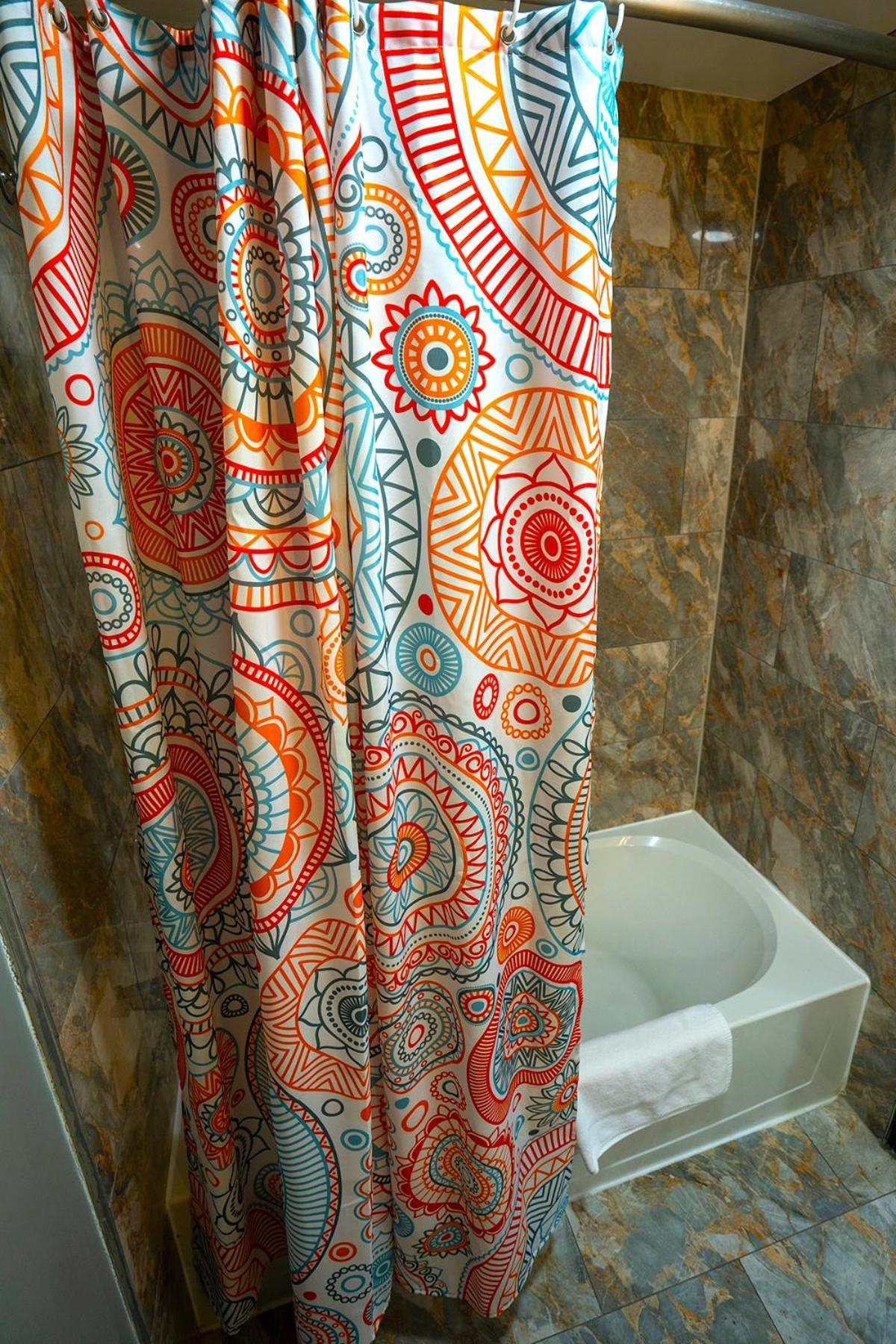 Philly Inn & Suites photo 93