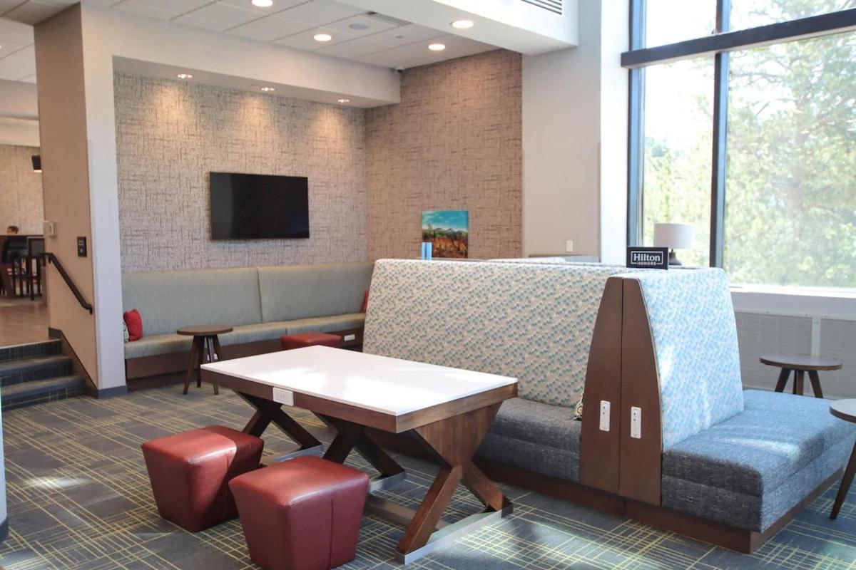 Hampton Inn Lead photo 17