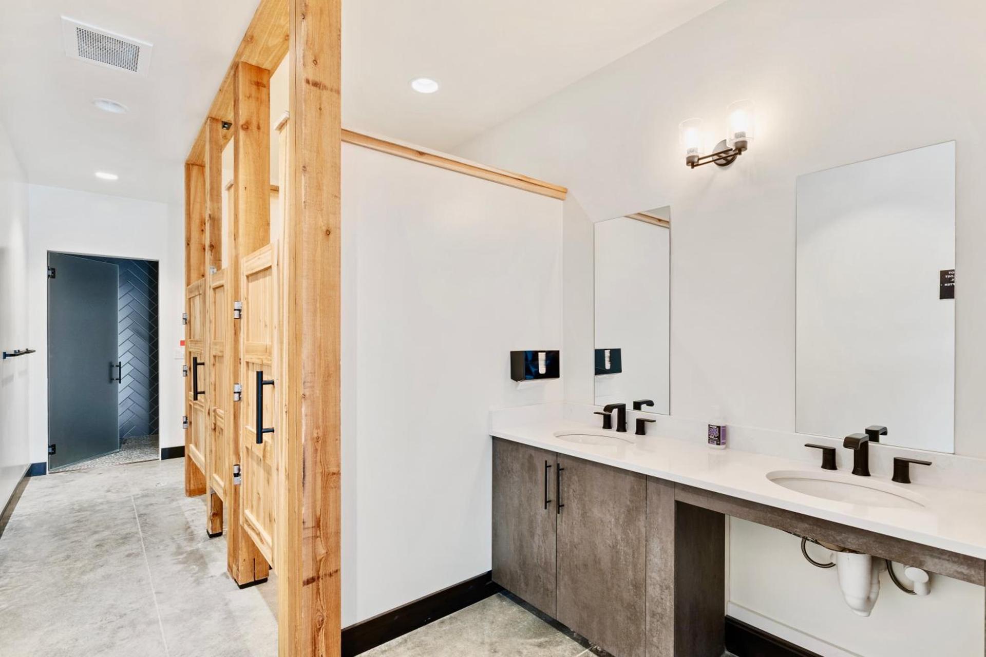 Mountain Haven photo 35