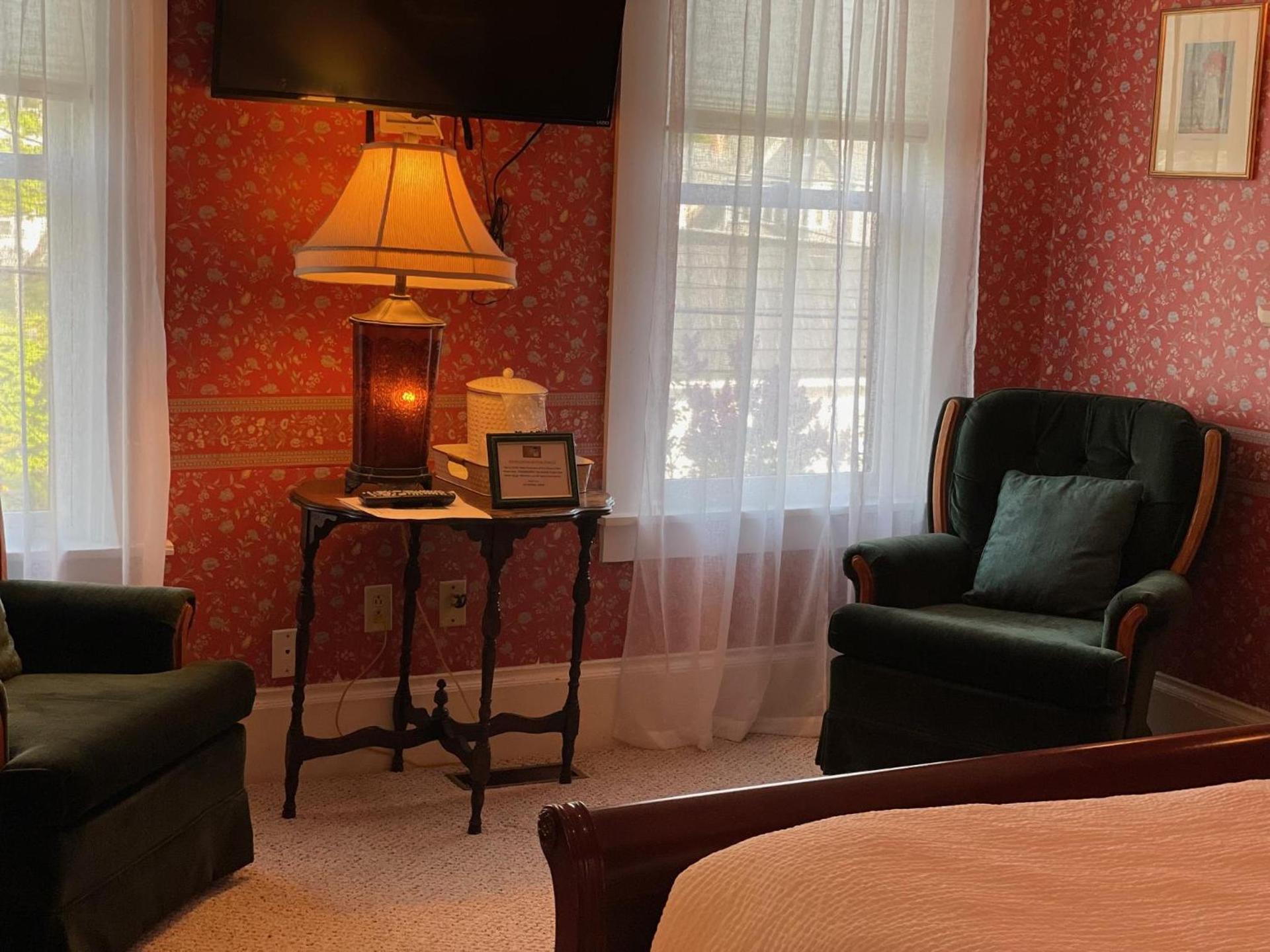 Central House Inn photo 40