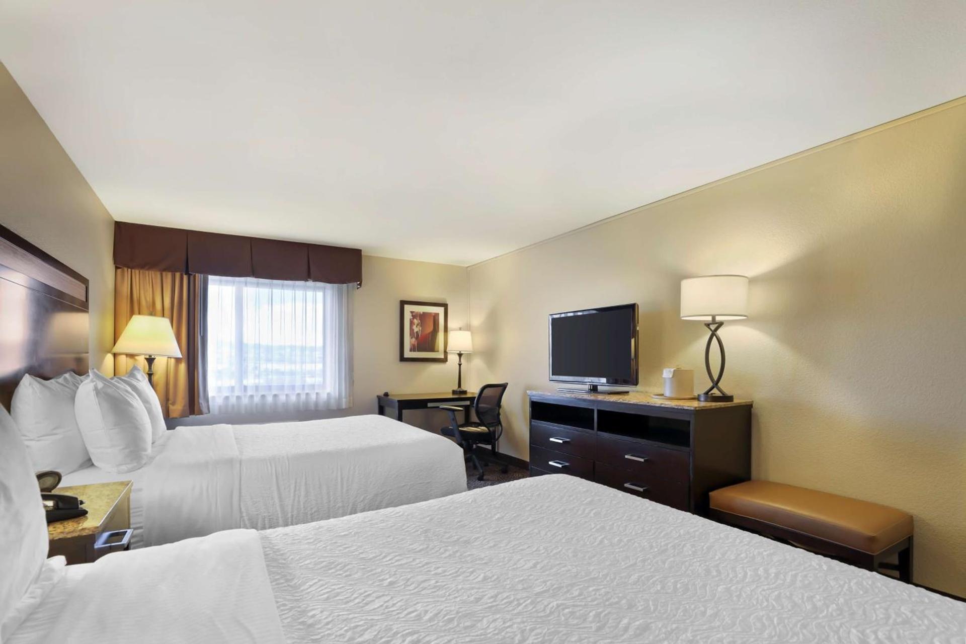 Best Western Plus Castle Rock photo 13