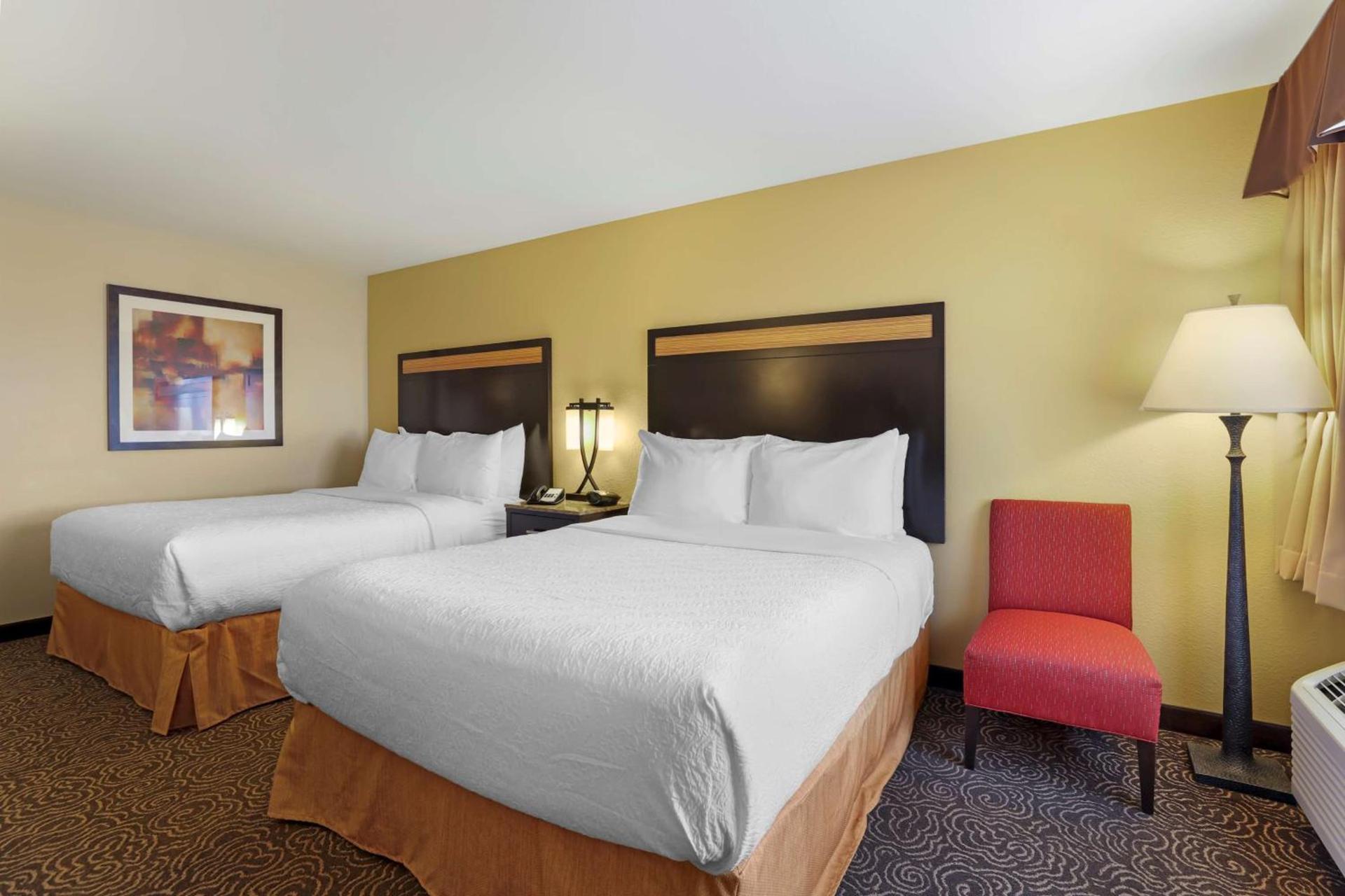 Best Western Plus Castle Rock photo 14