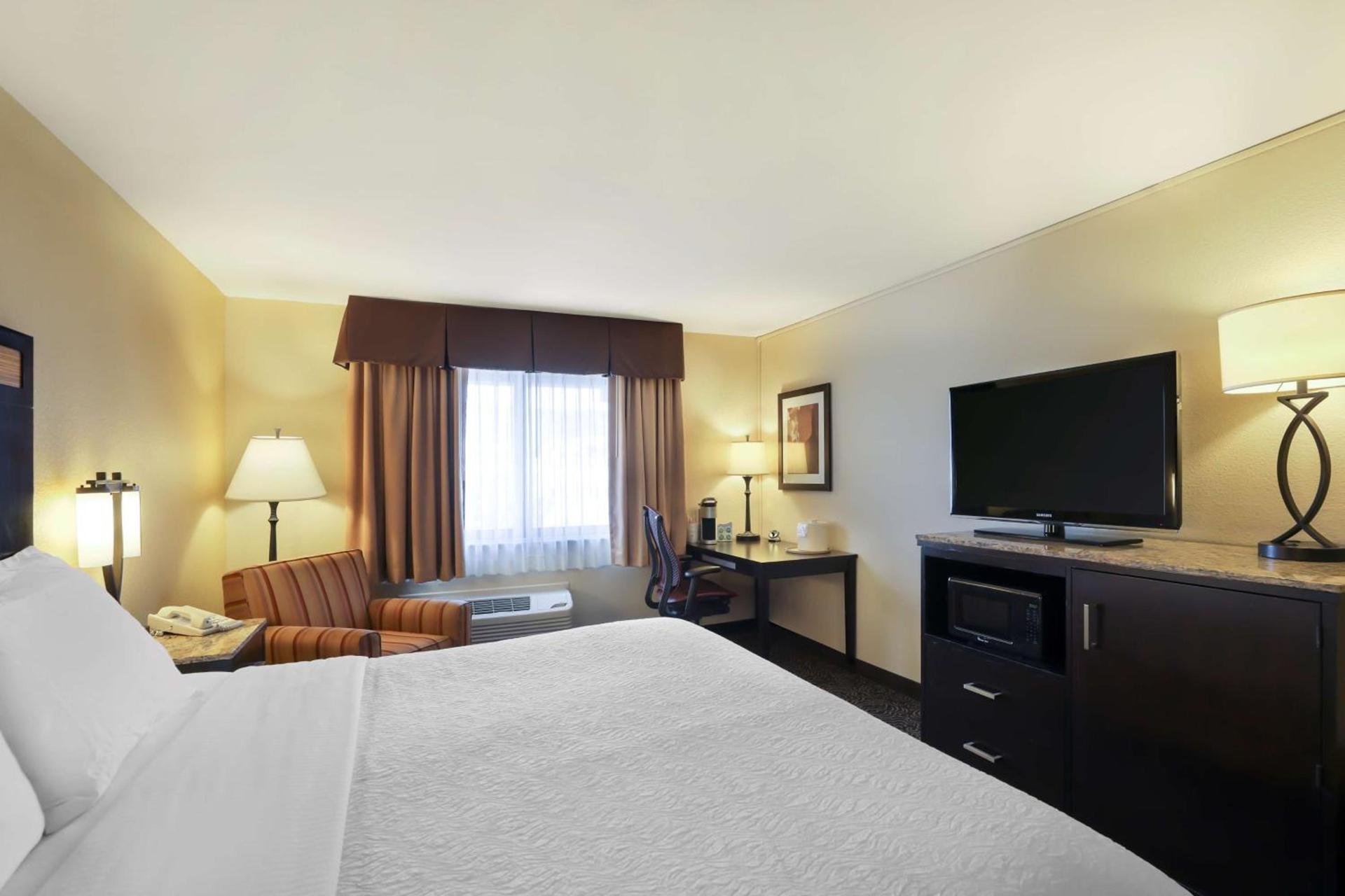 Best Western Plus Castle Rock photo 20