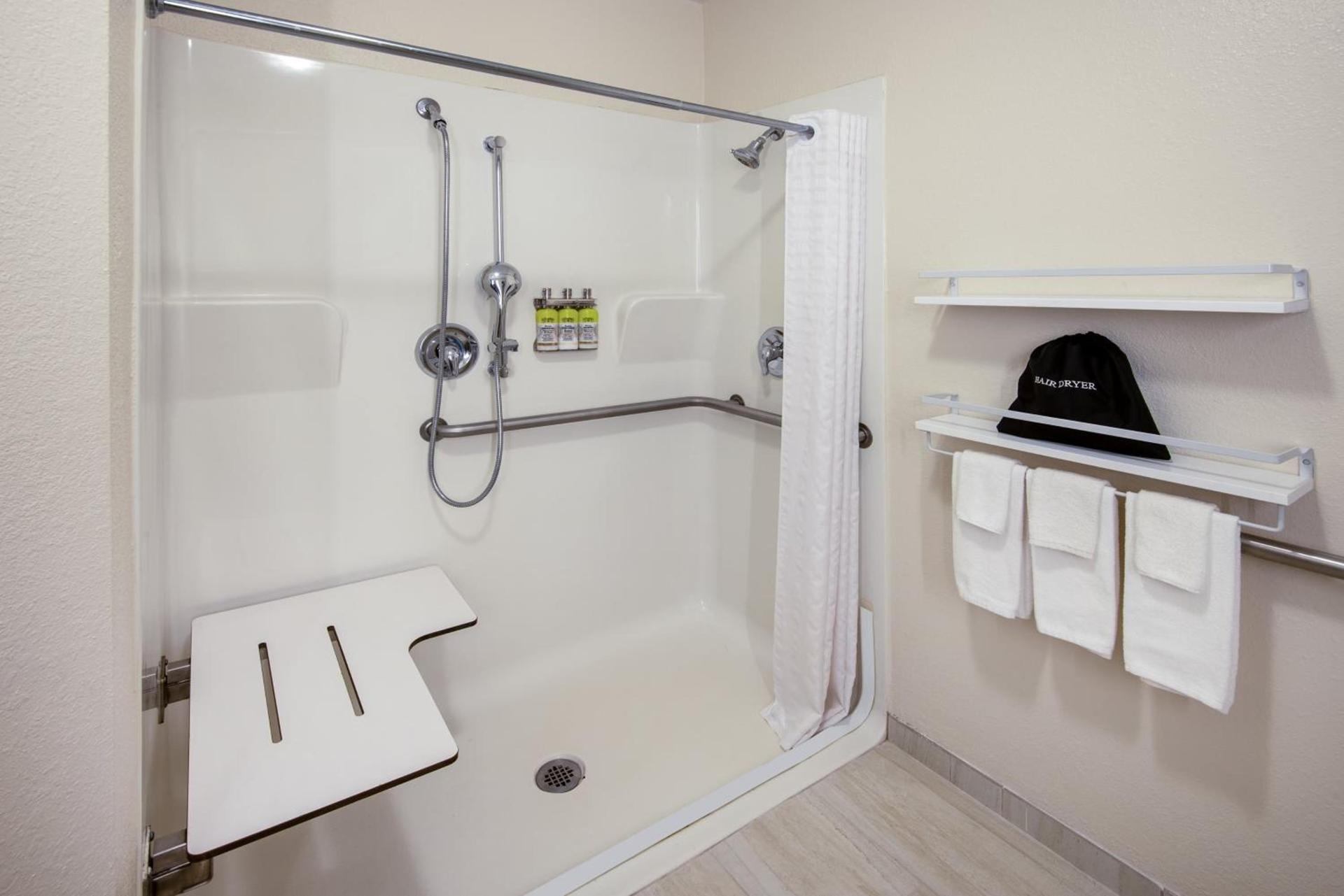 Candlewood Suites Manassas by IHG photo 25