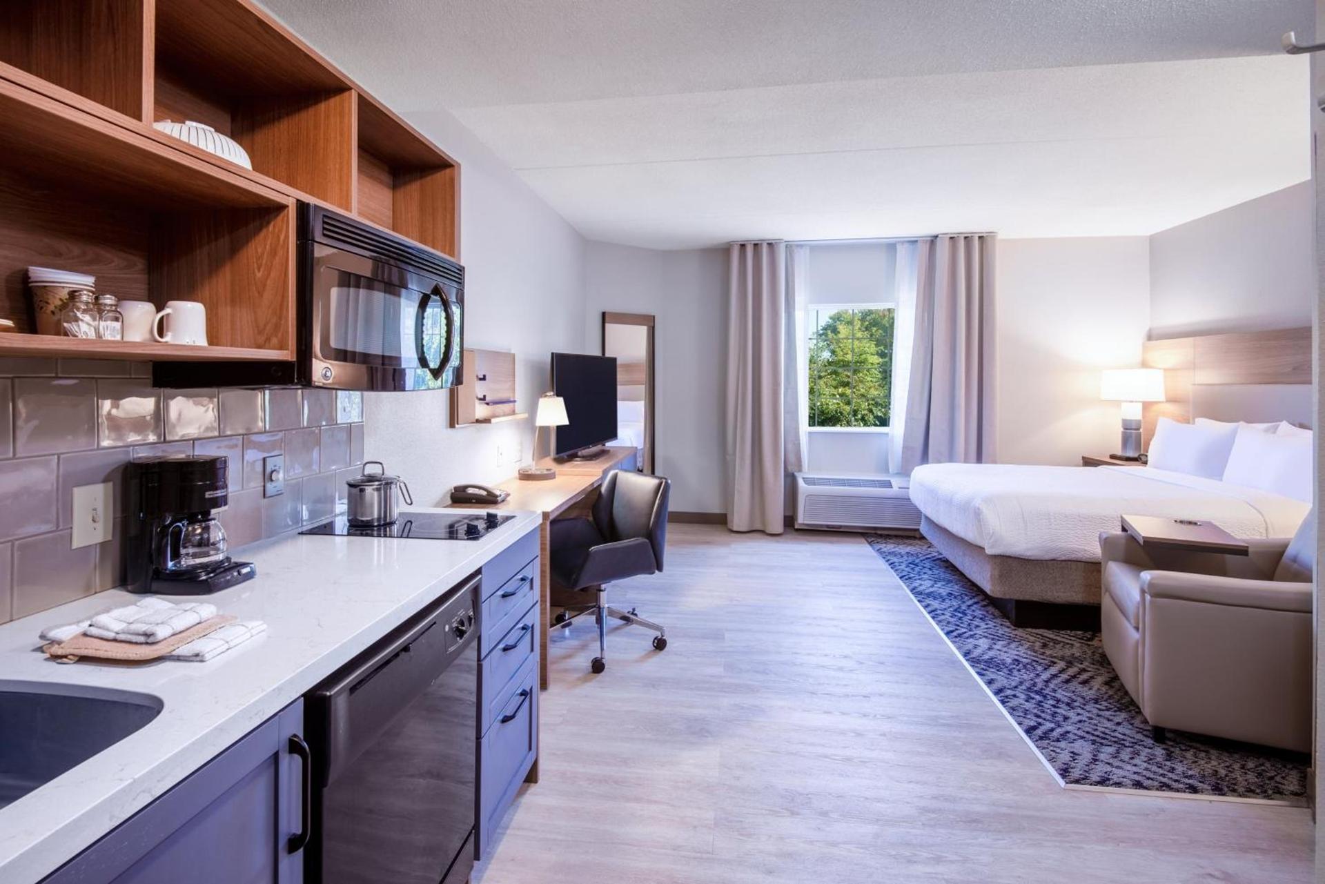 Candlewood Suites Manassas by IHG photo 32
