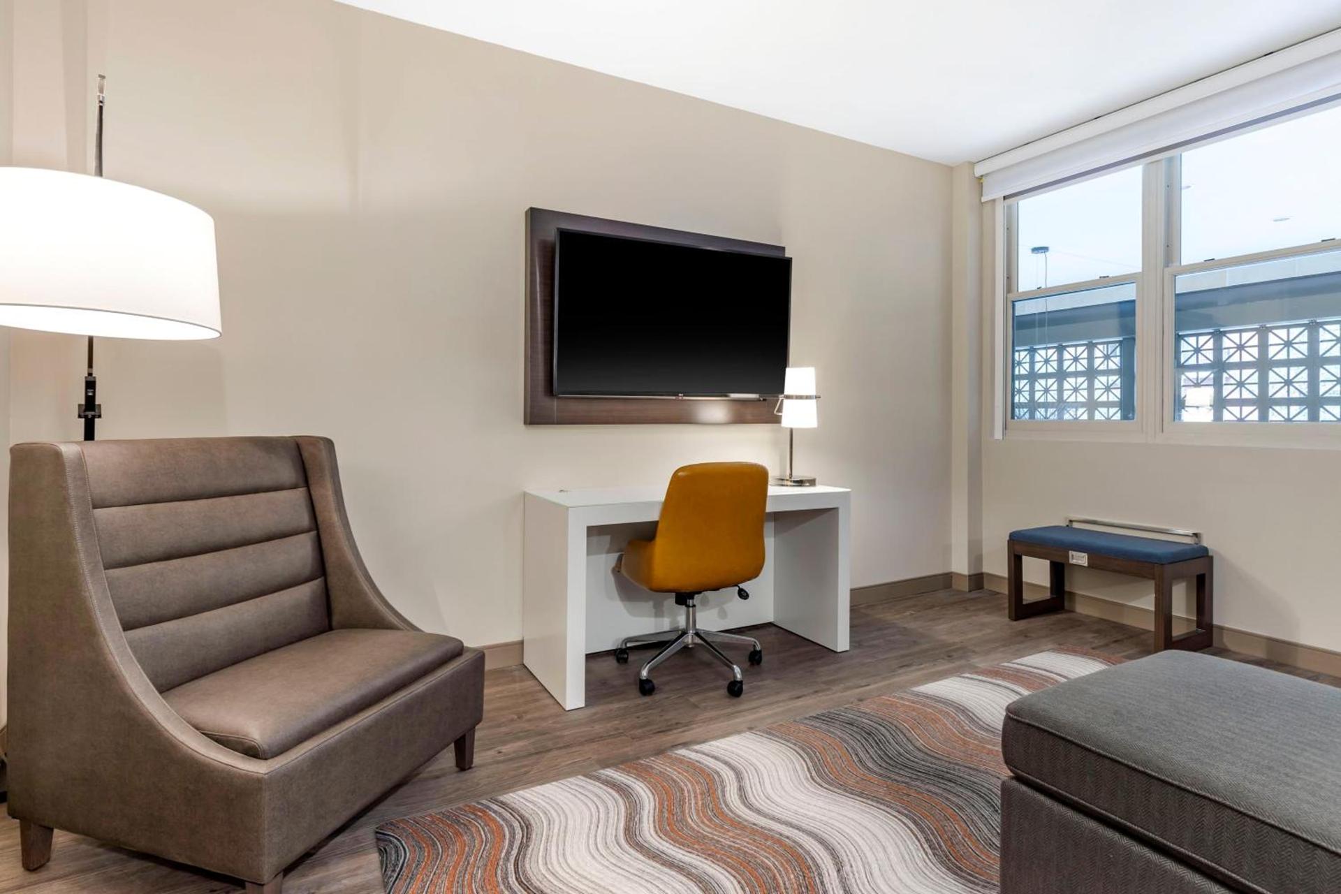 Cambria Hotel Savannah Downtown Historic District photo 88