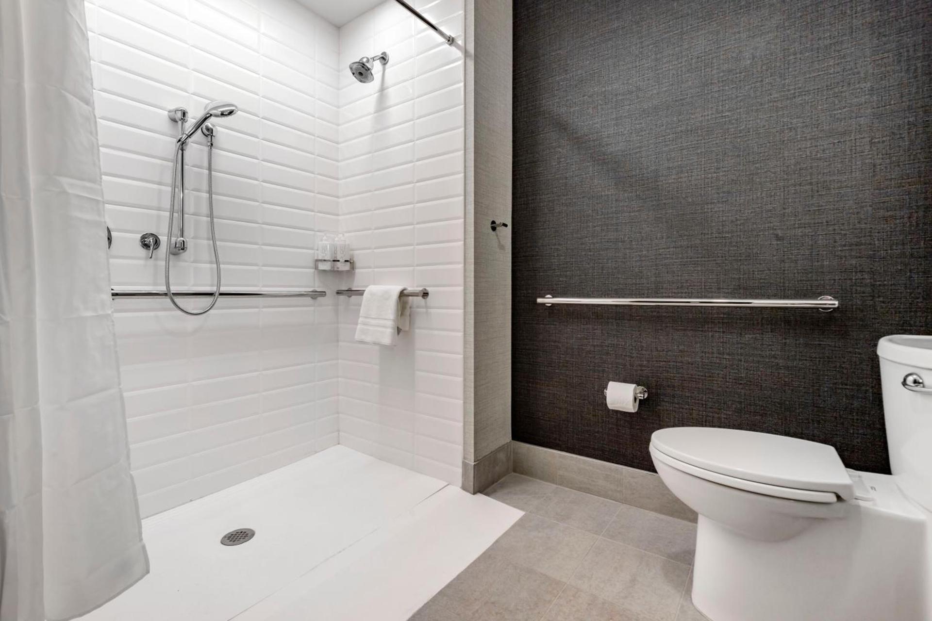 Cambria Hotel Savannah Downtown Historic District photo 61