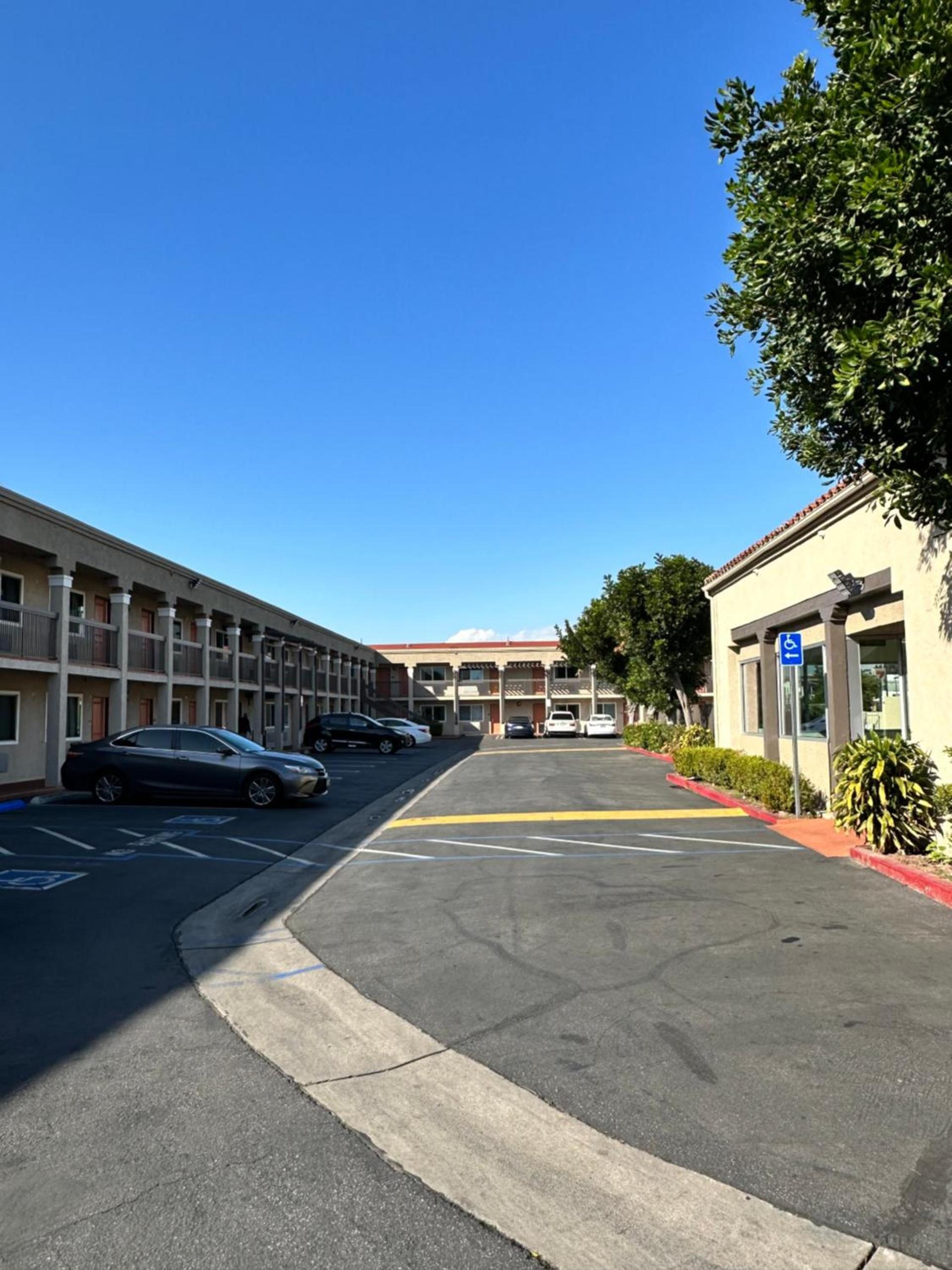 Rodeway Inn South Gate - Los Angeles South photo 40