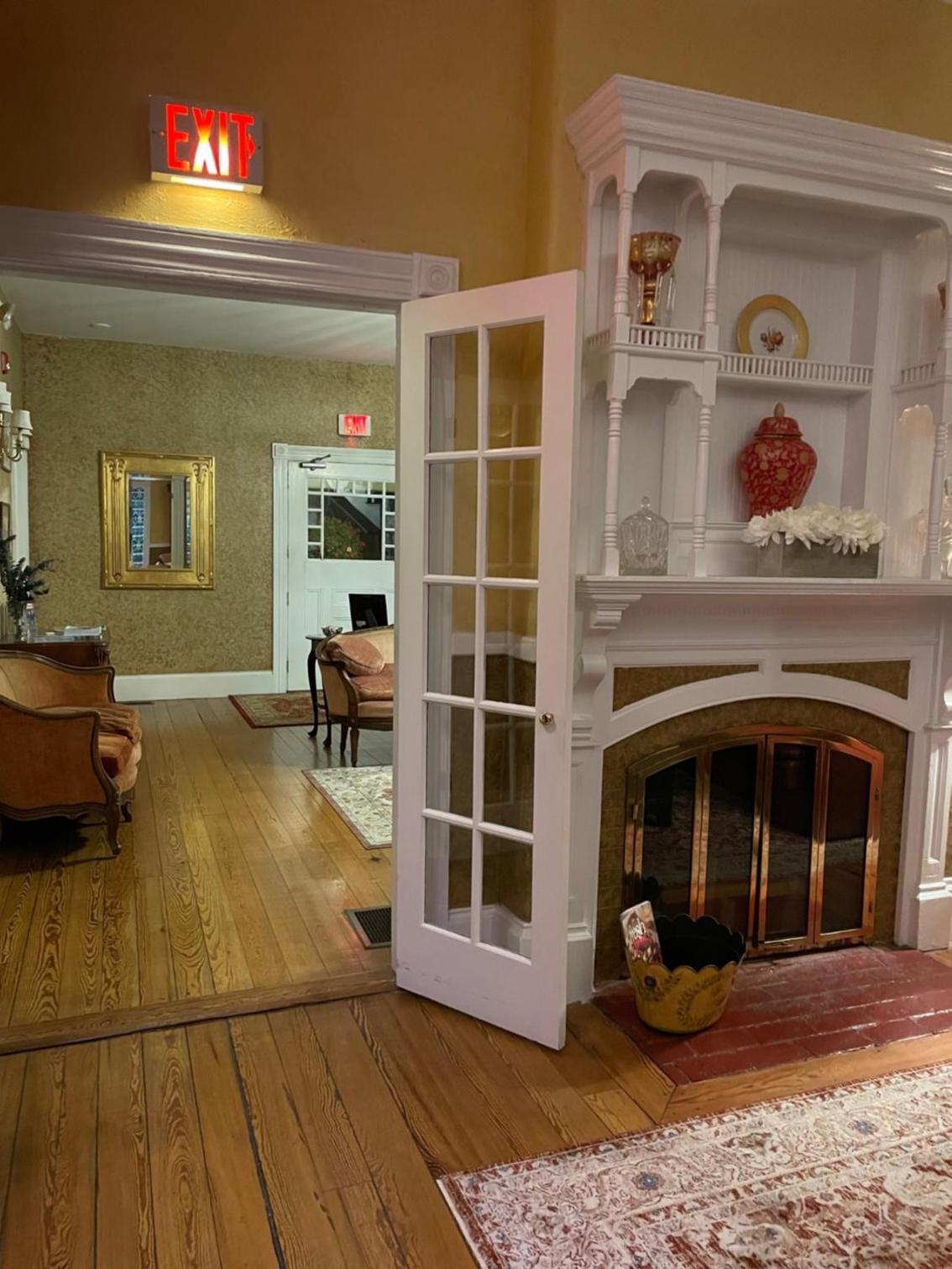 Central House Inn photo 54