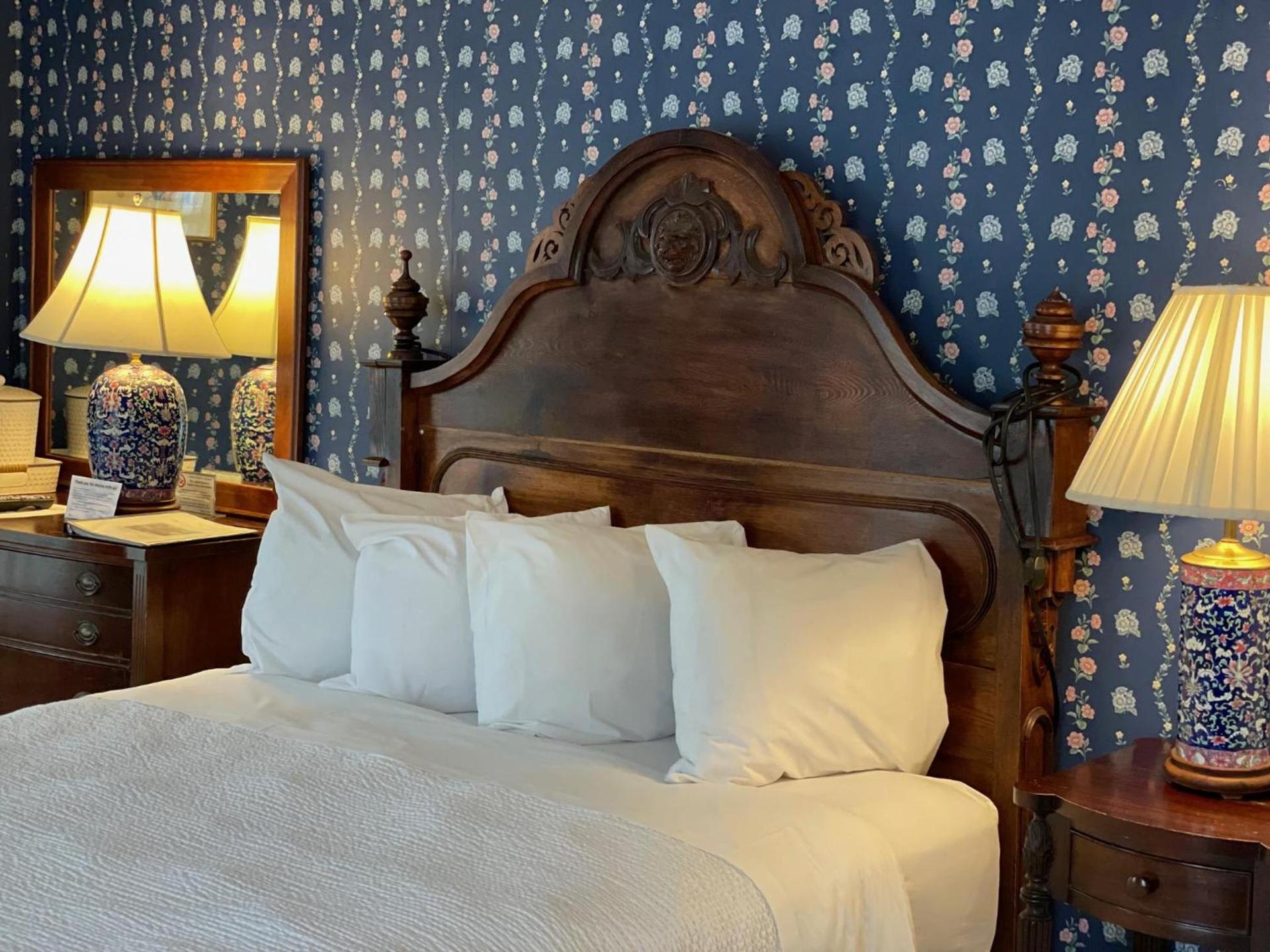 Central House Inn photo 70