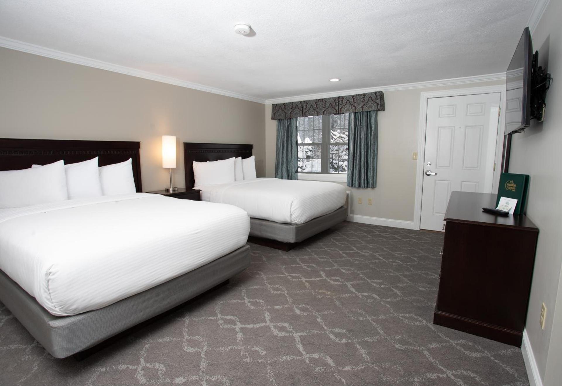 Golden Apple Inn photo 22