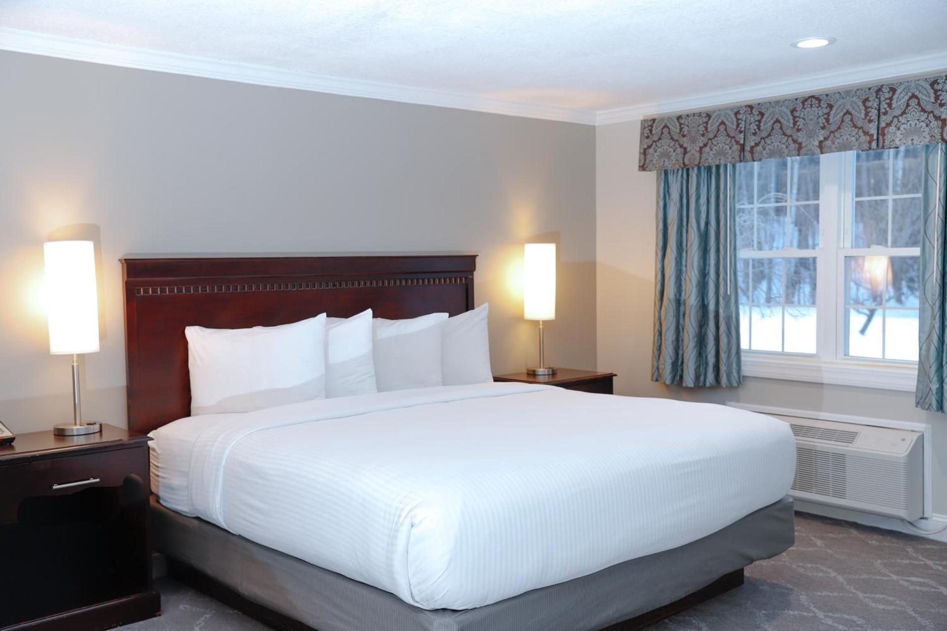 Golden Apple Inn photo 17