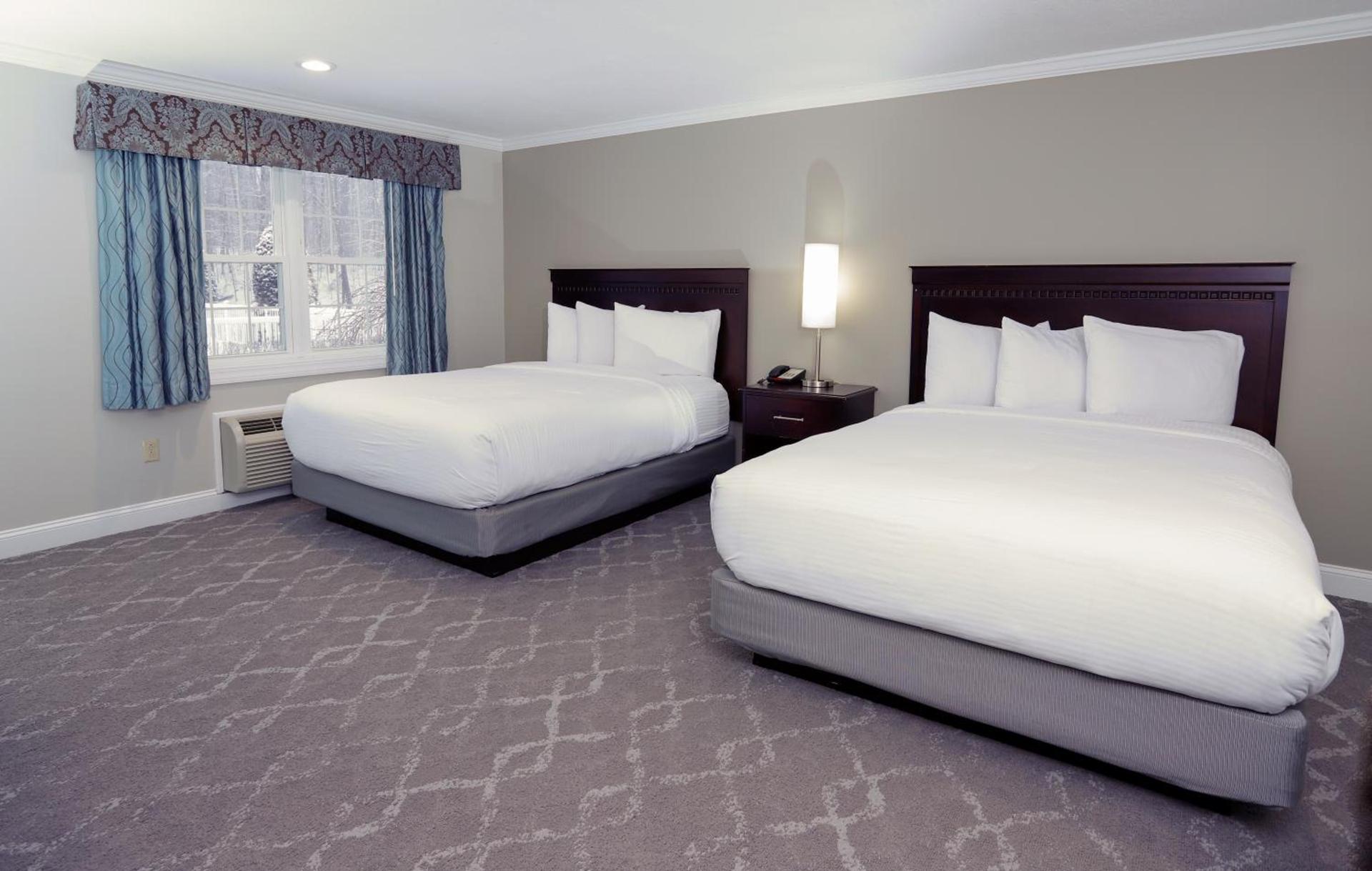 Golden Apple Inn photo 29