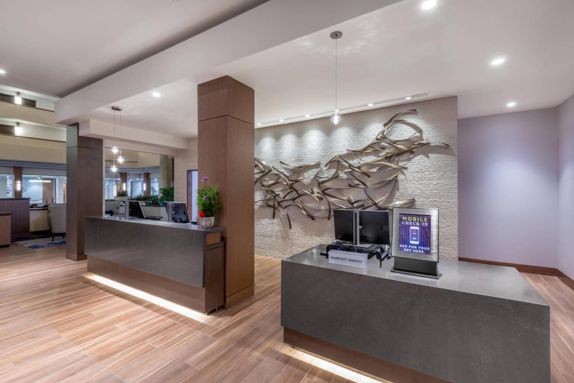 Madison Marriott West photo 9