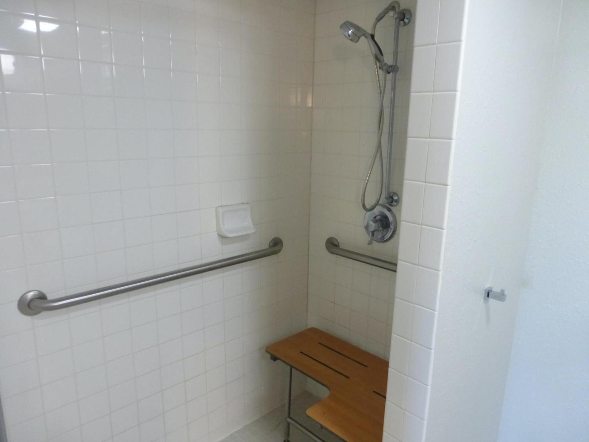 Red Roof Inn Bourbonnais photo 21