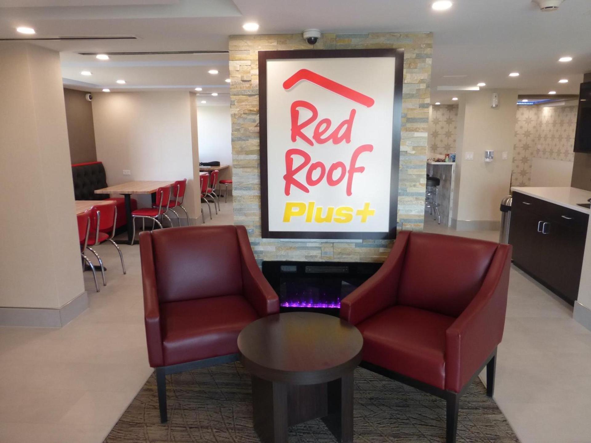 Red Roof Inn Bourbonnais photo 3