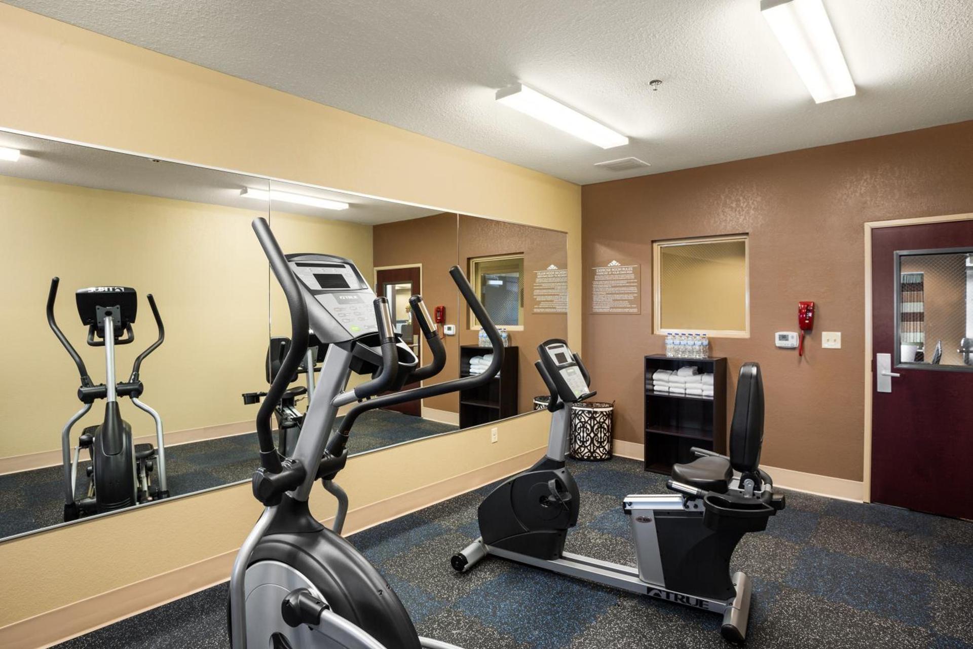Microtel Inn and Suites Carrollton photo 17