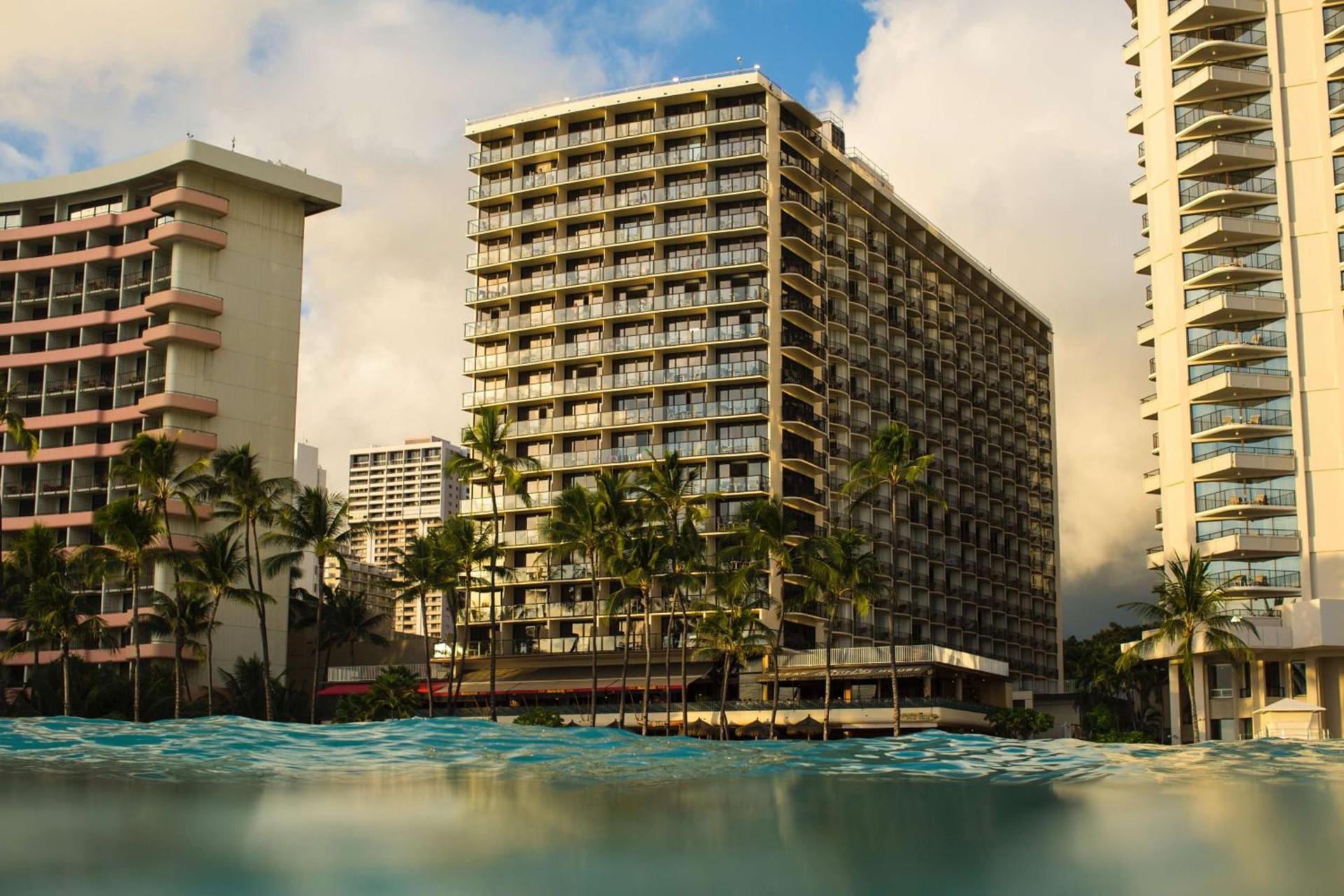 OUTRIGGER Waikiki Beach Resort photo 13