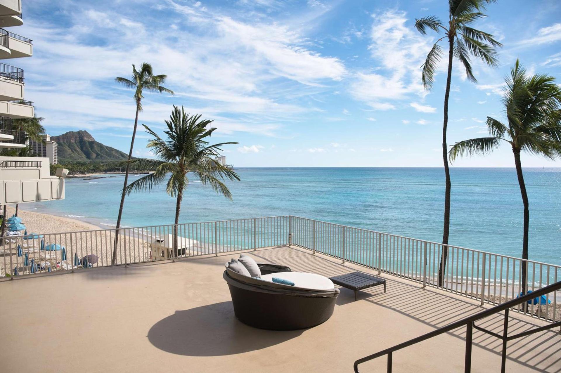 OUTRIGGER Waikiki Beach Resort photo 17