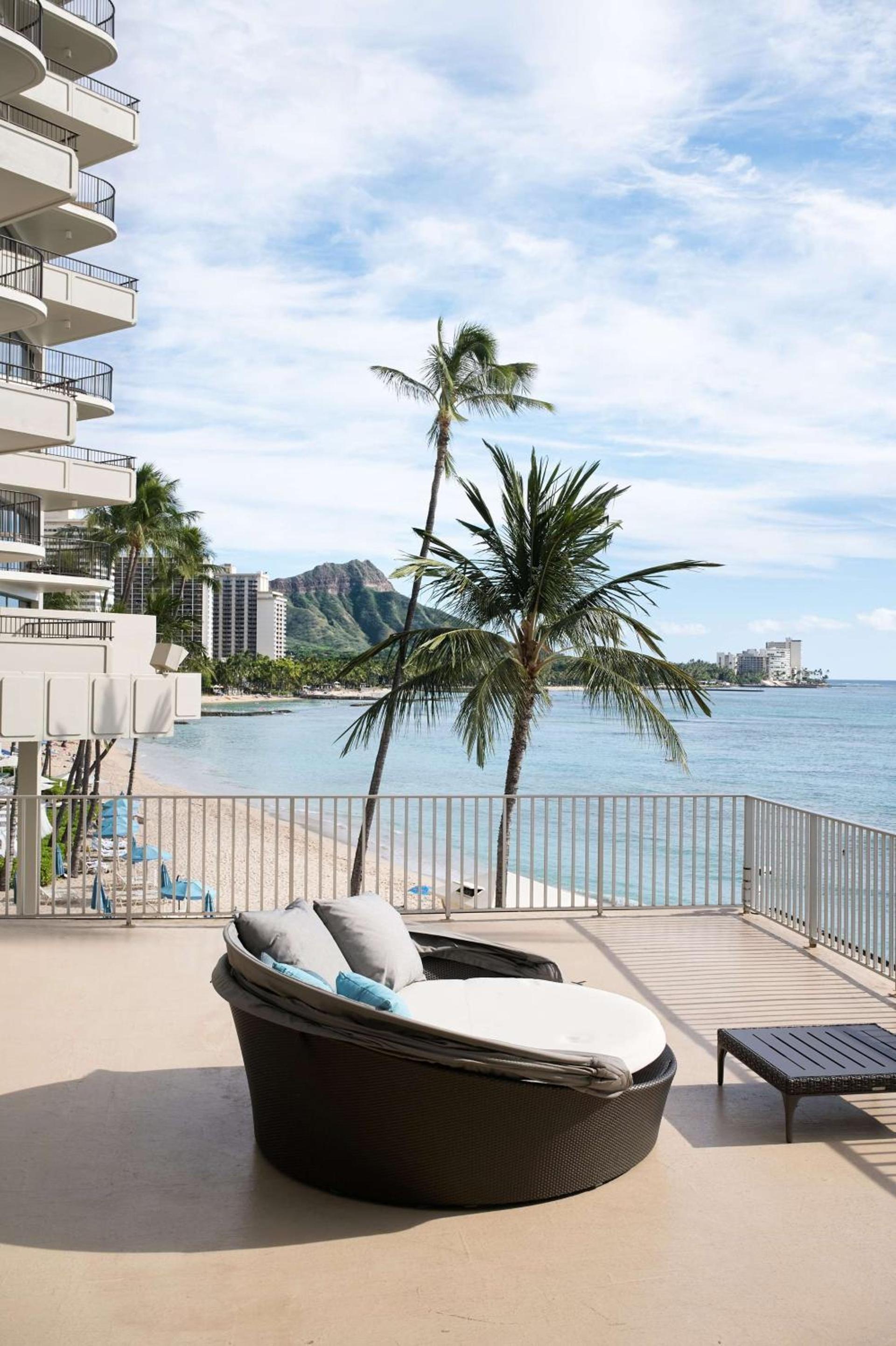 OUTRIGGER Waikiki Beach Resort photo 24