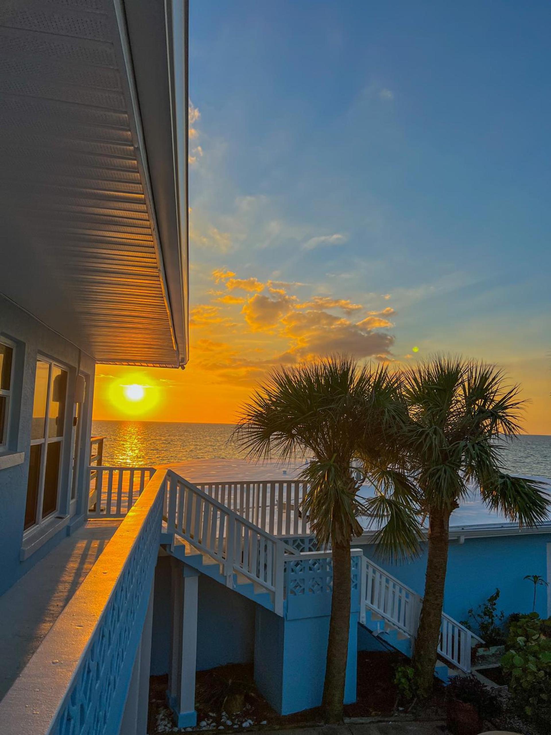 The Pearl Beach Inn photo 25