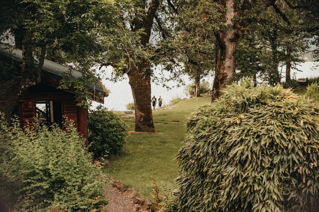 Wilder and Pine Riverside Cabins photo 14
