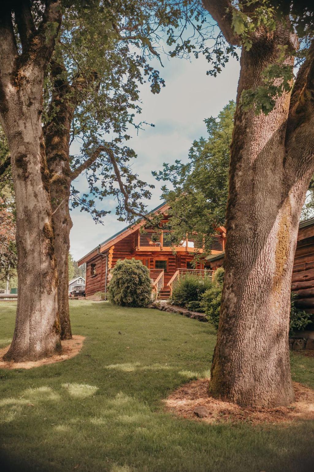 Wilder and Pine Riverside Cabins photo 19