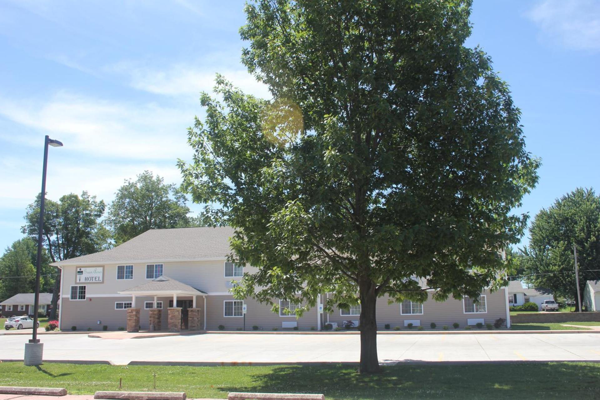 Green Acres Hotel photo 19