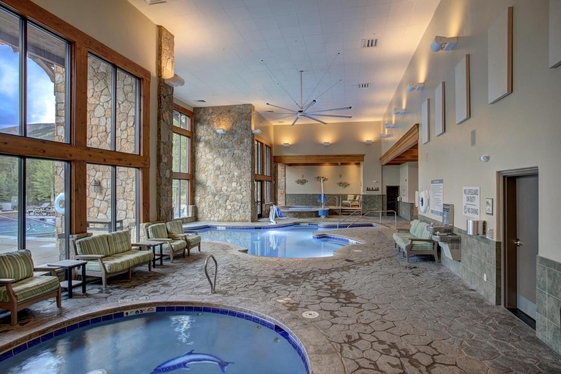 Grand Timber Lodge photo 31