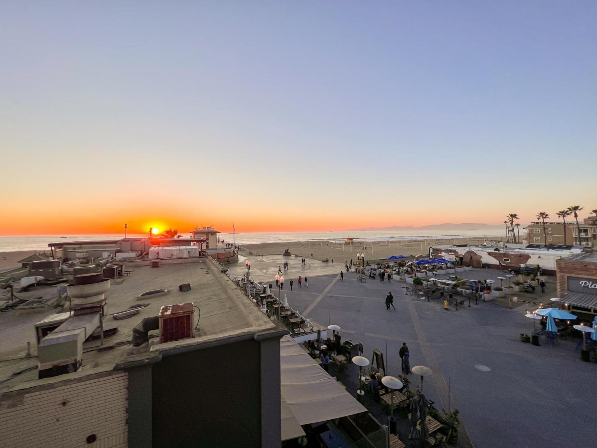 ITH Hermosa Beach Surf Hostel LAX photo 29