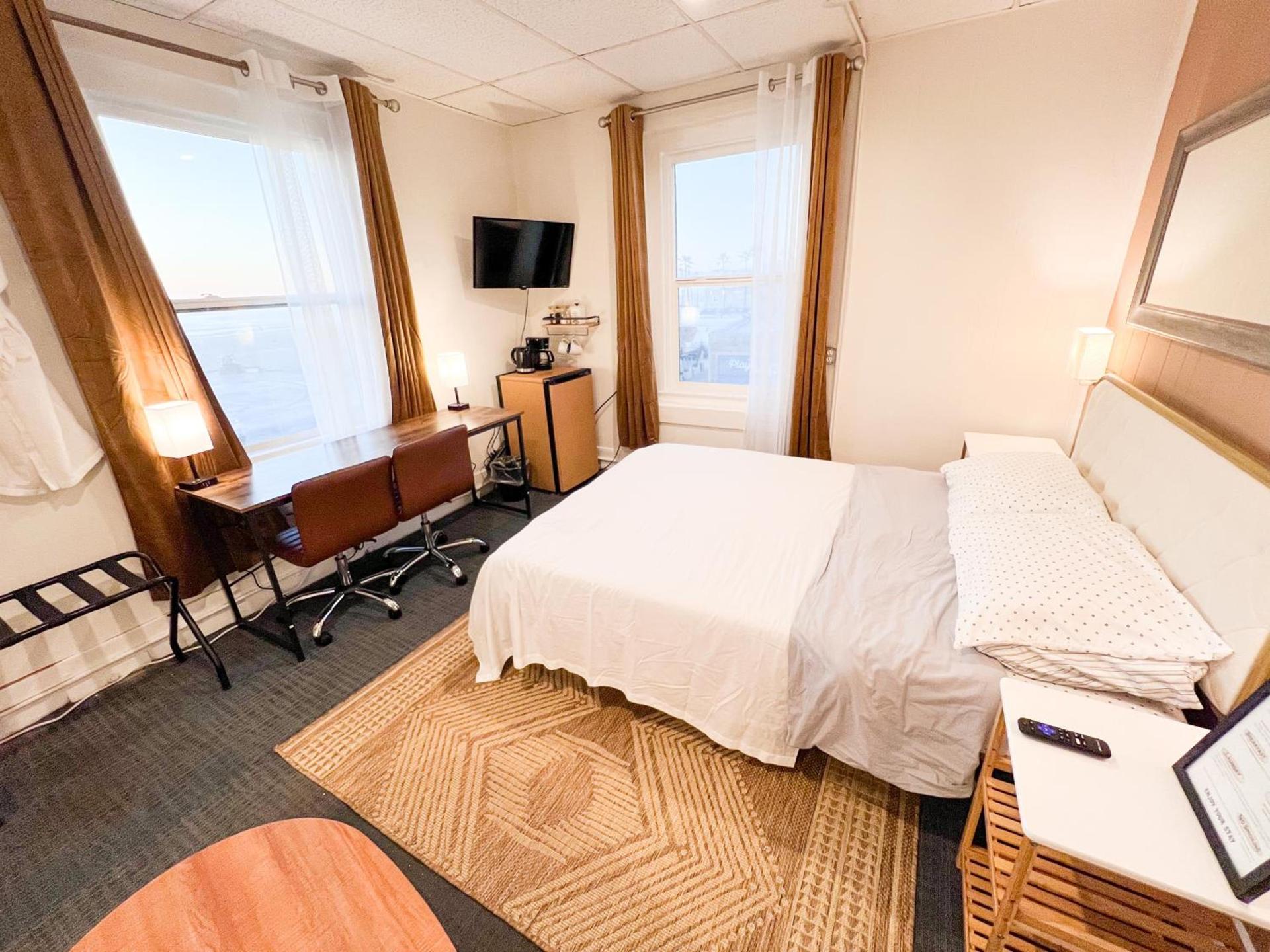 ITH Hermosa Beach Surf Hostel LAX photo 35