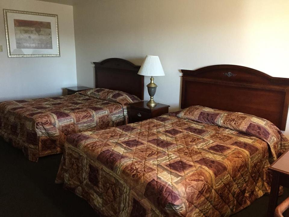 Summer Wind Budget Motel photo 24