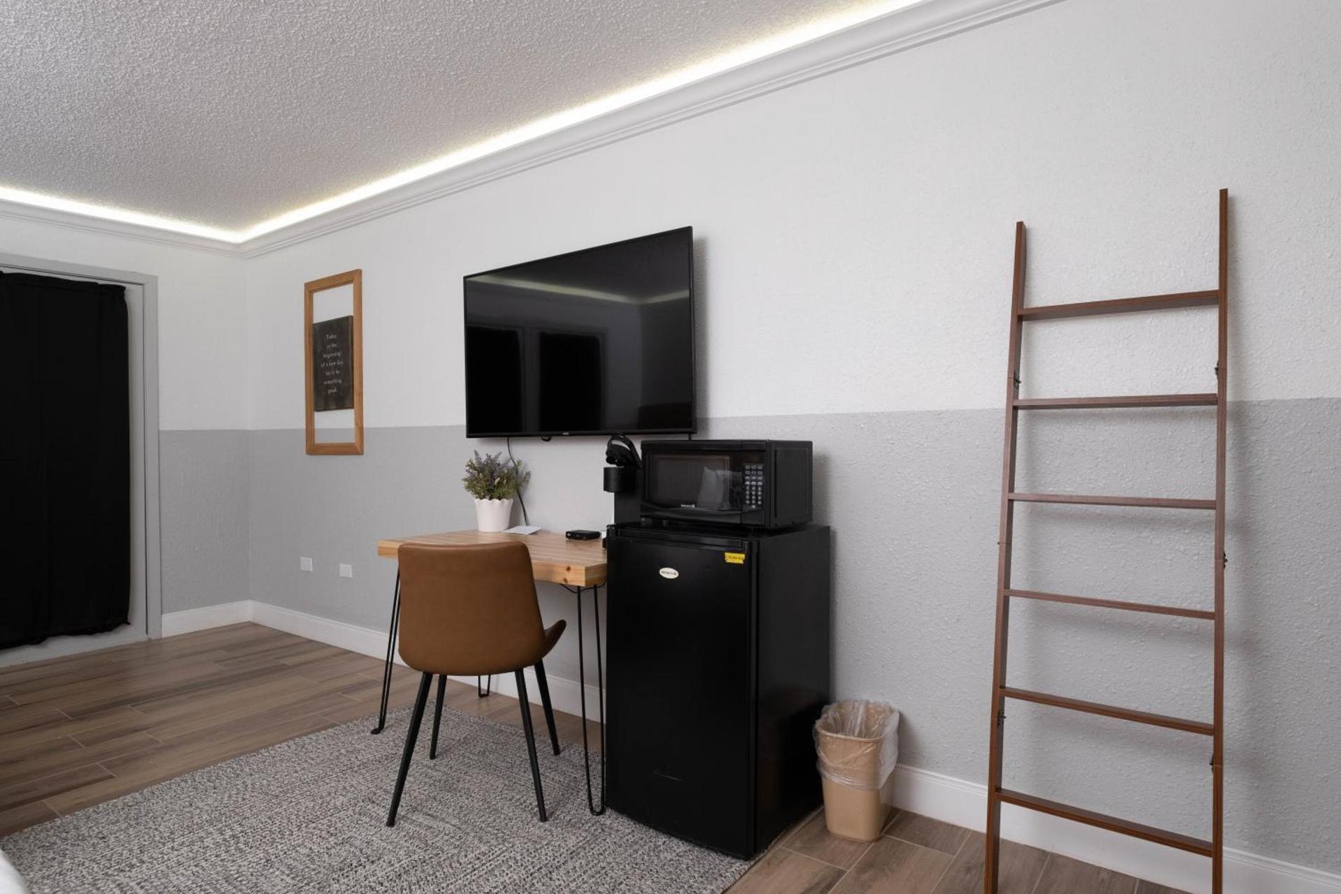 The Westerner - Extended Stay photo 53
