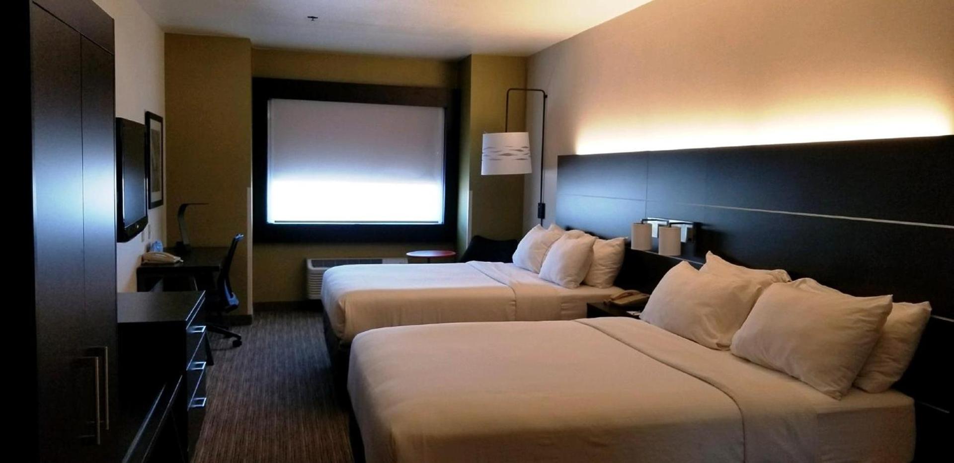Holiday Inn Express Madera by IHG photo 29